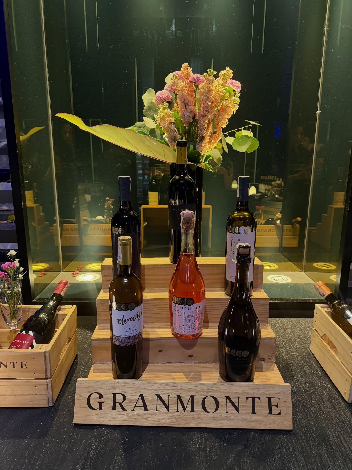 ต้น - ธนษิต จตุรภุช