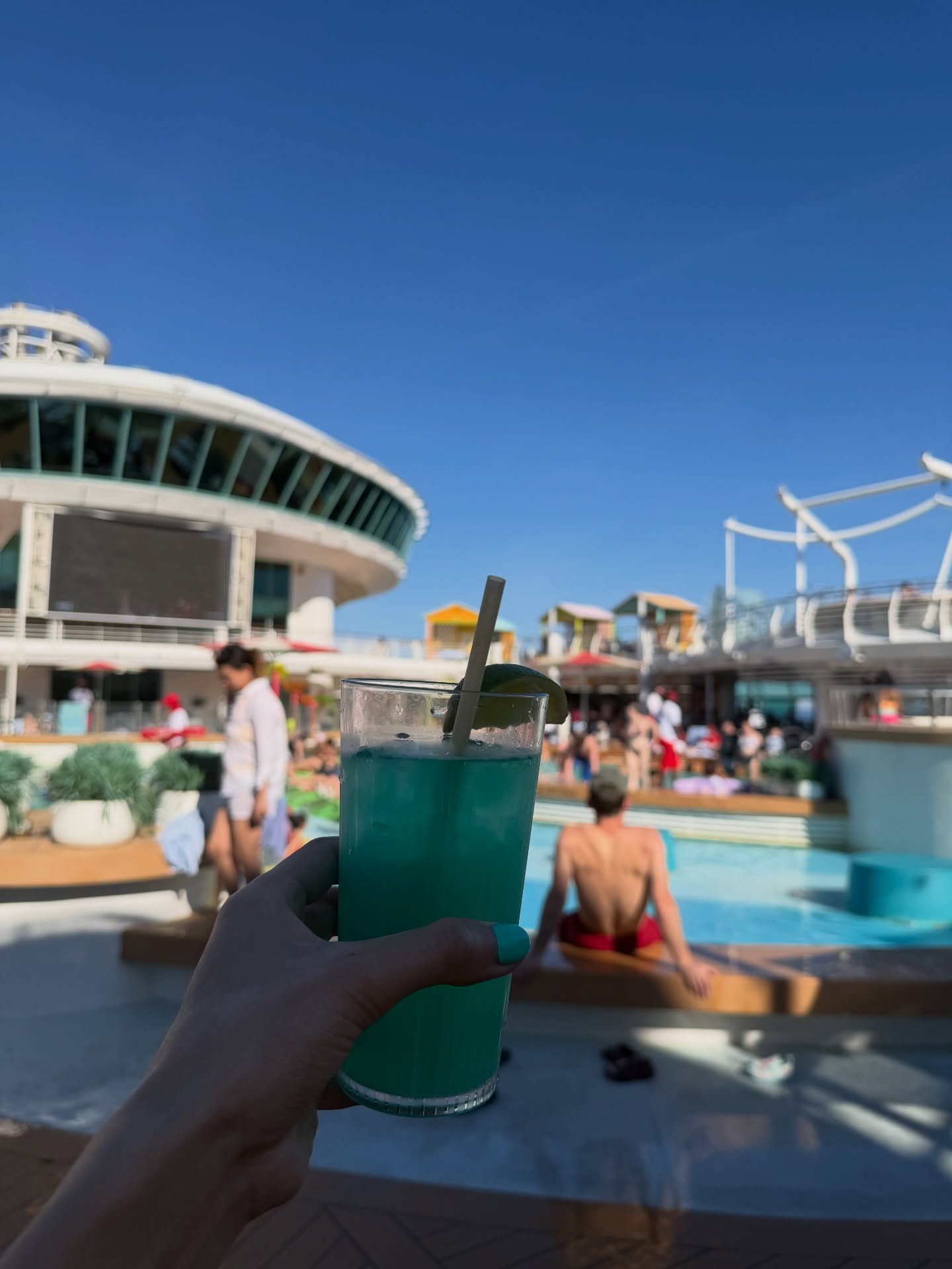 ต้น - ธนษิต จตุรภุช