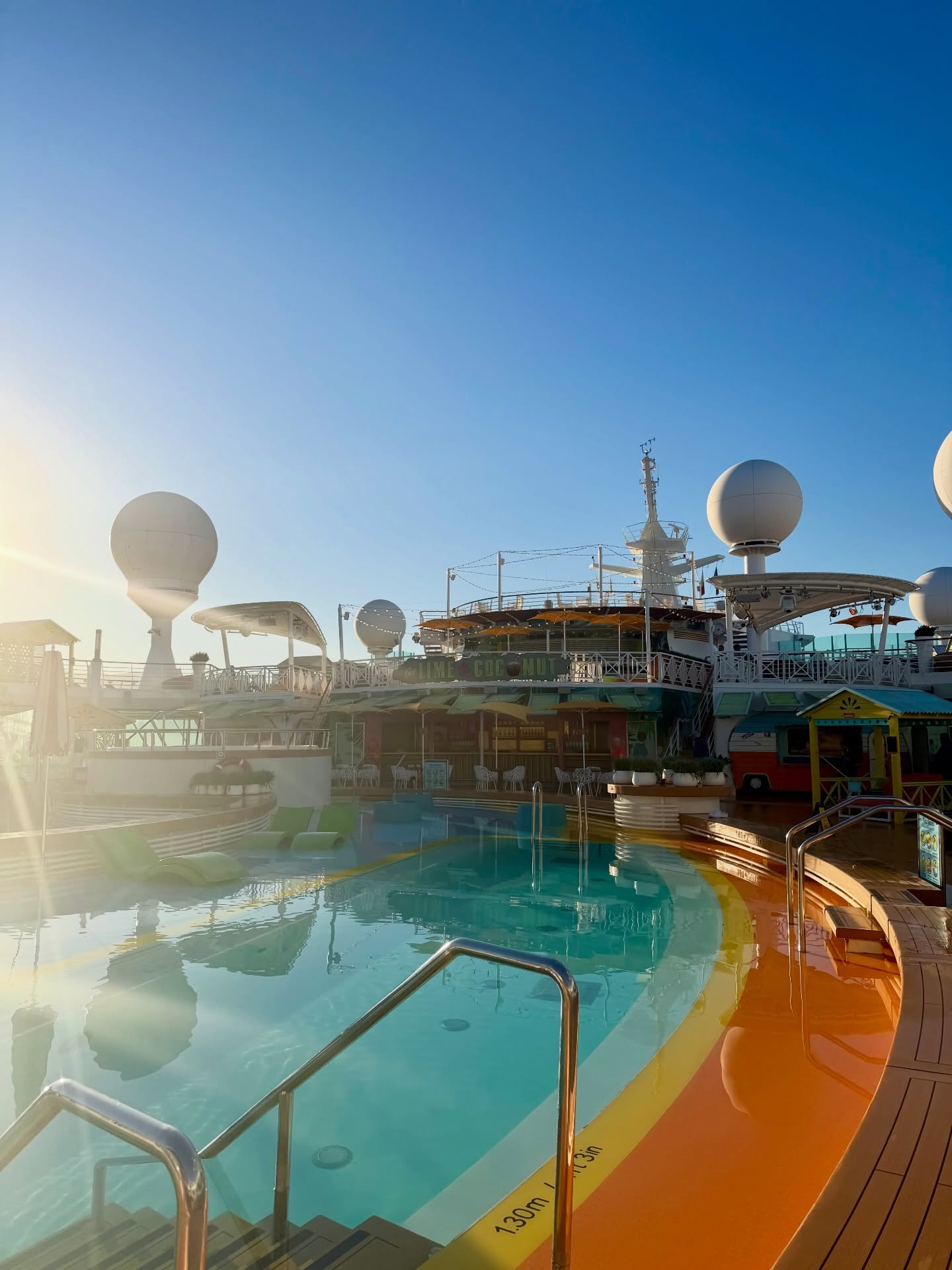 ต้น - ธนษิต จตุรภุช