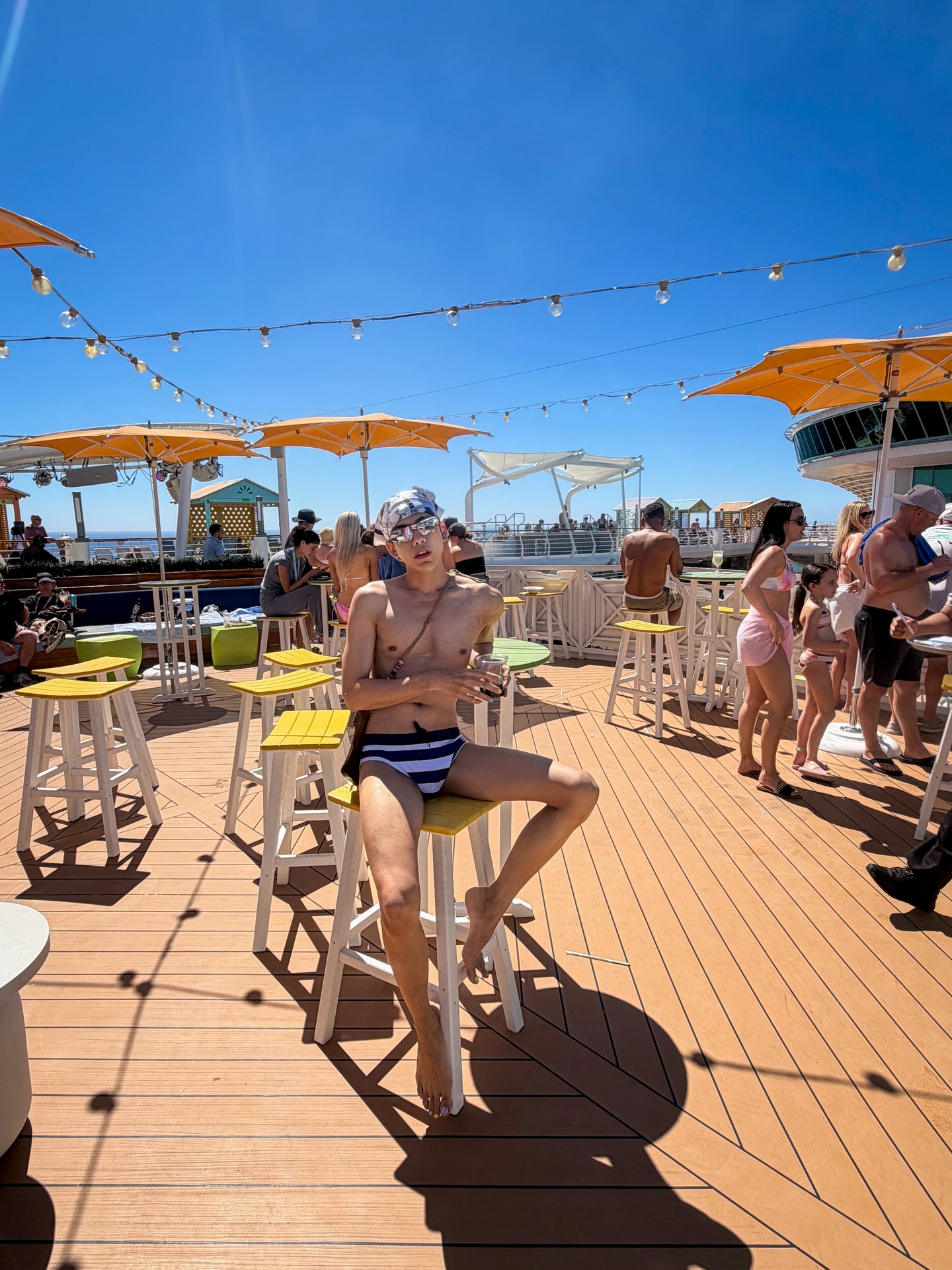 ต้น - ธนษิต จตุรภุช