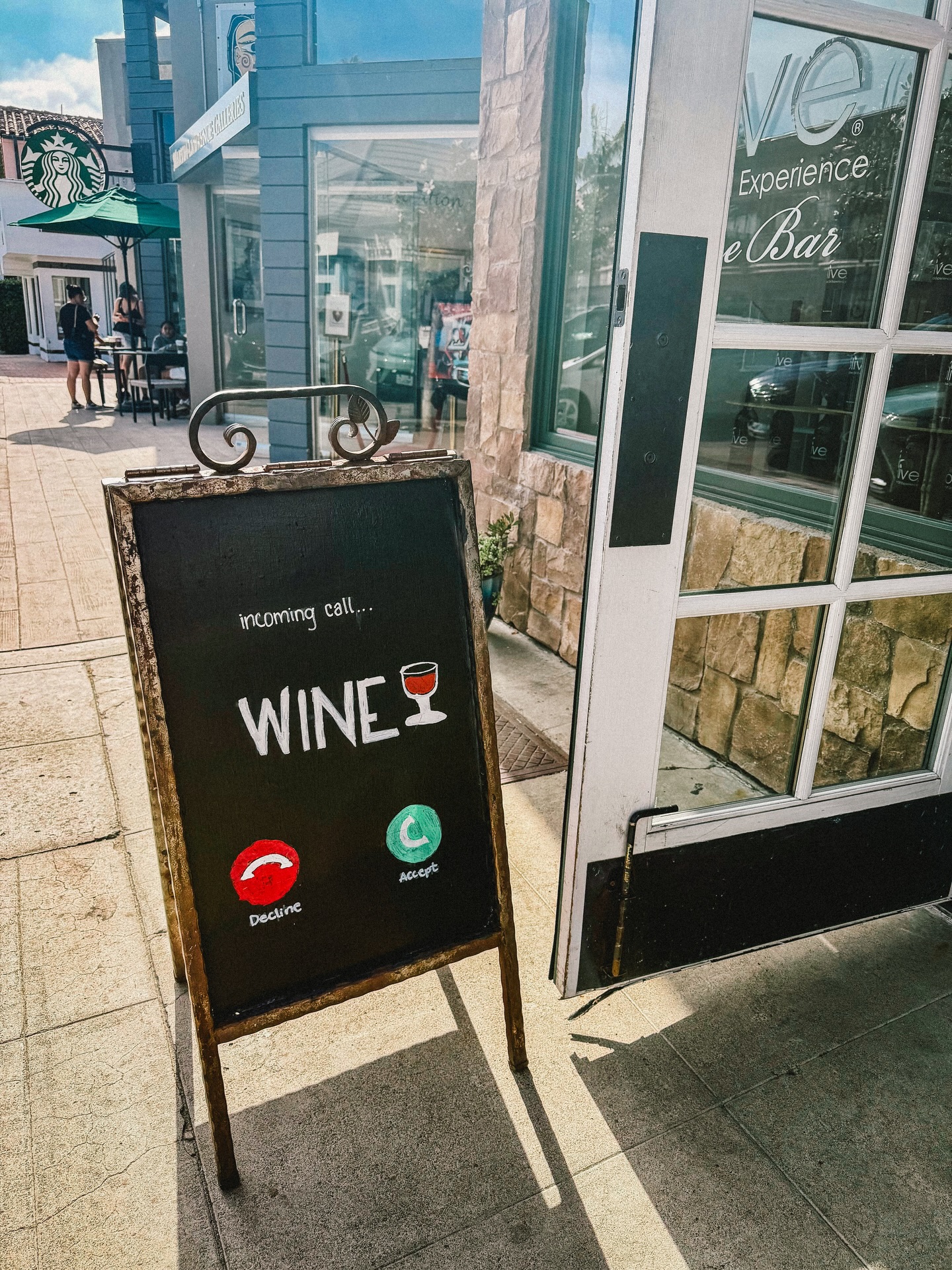 ต้น - ธนษิต จตุรภุช