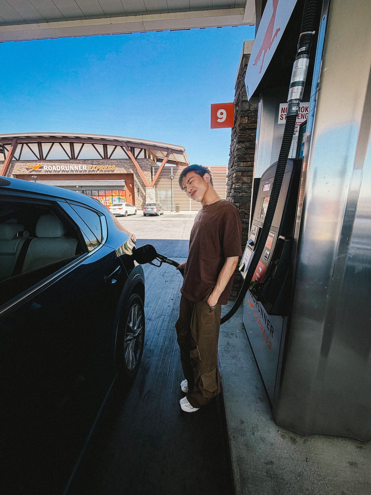 ต้น - ธนษิต จตุรภุช