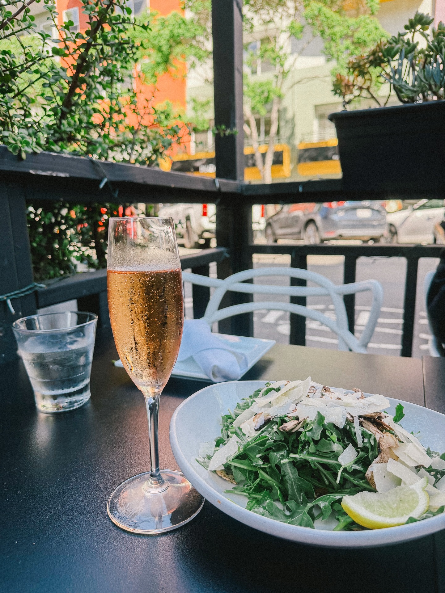 ต้น - ธนษิต จตุรภุช