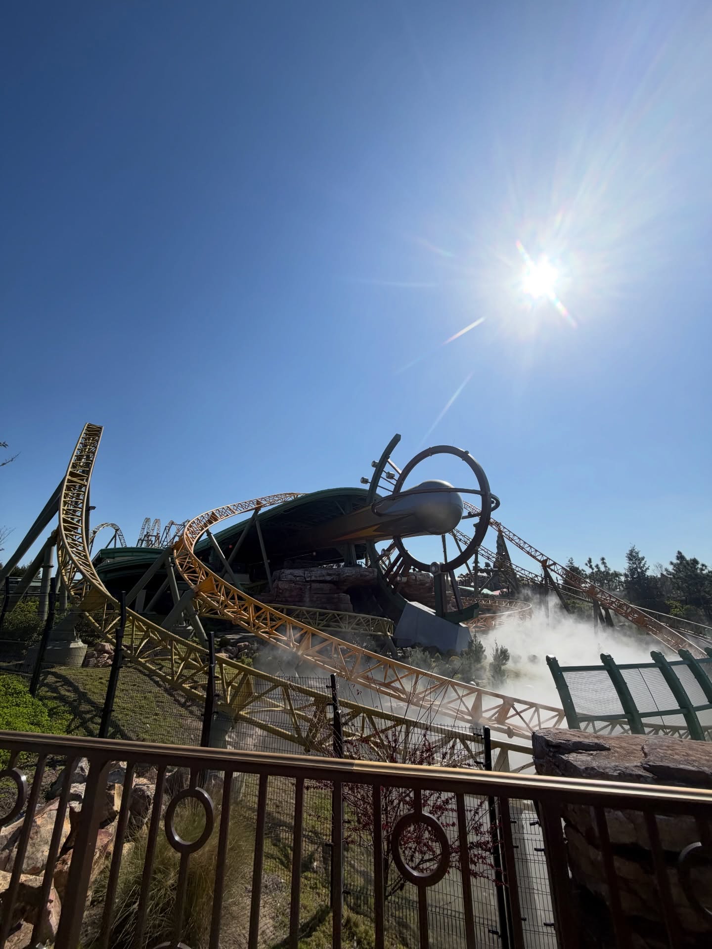 ต้น - ธนษิต จตุรภุช