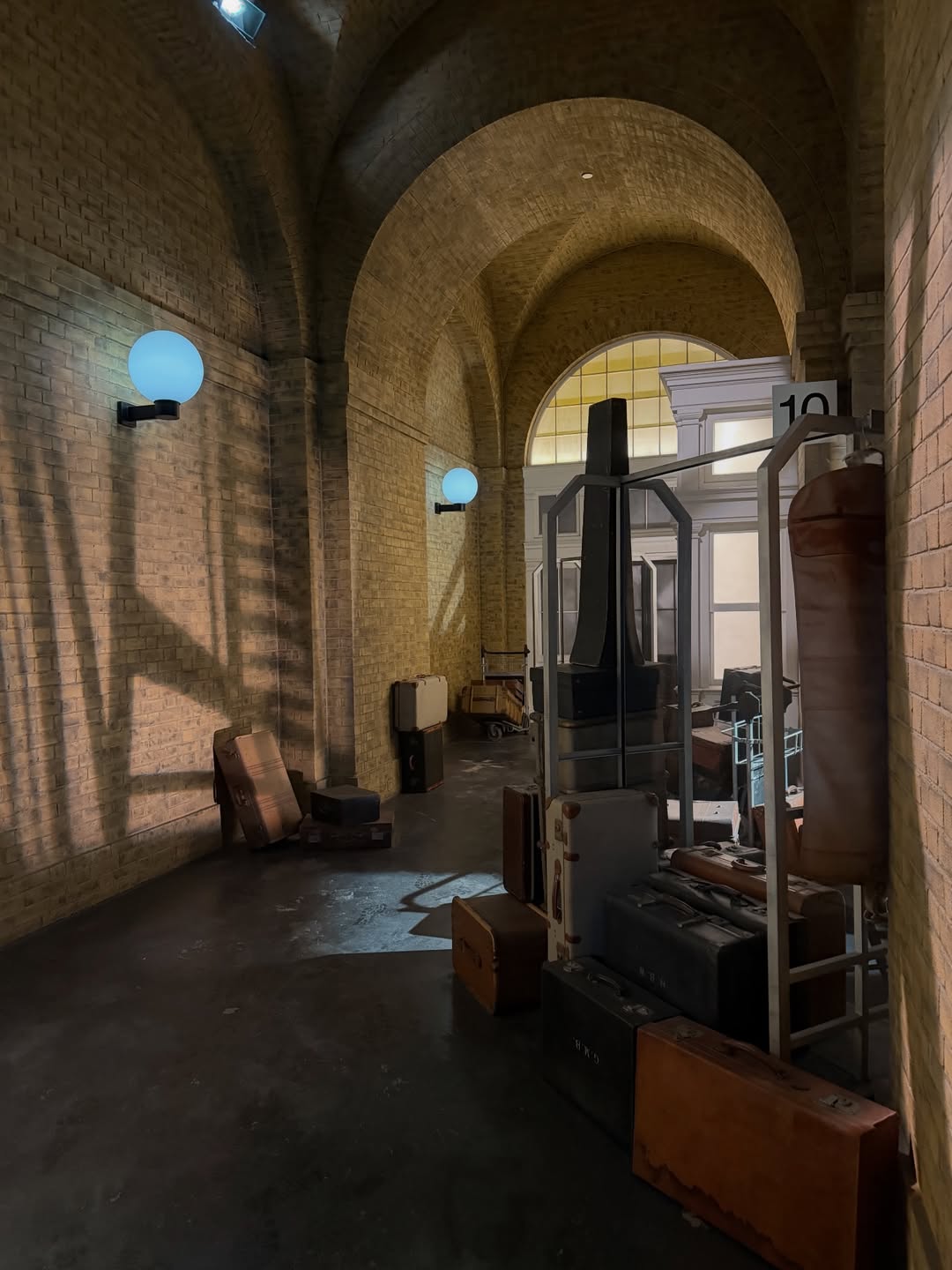 ต้น - ธนษิต จตุรภุช