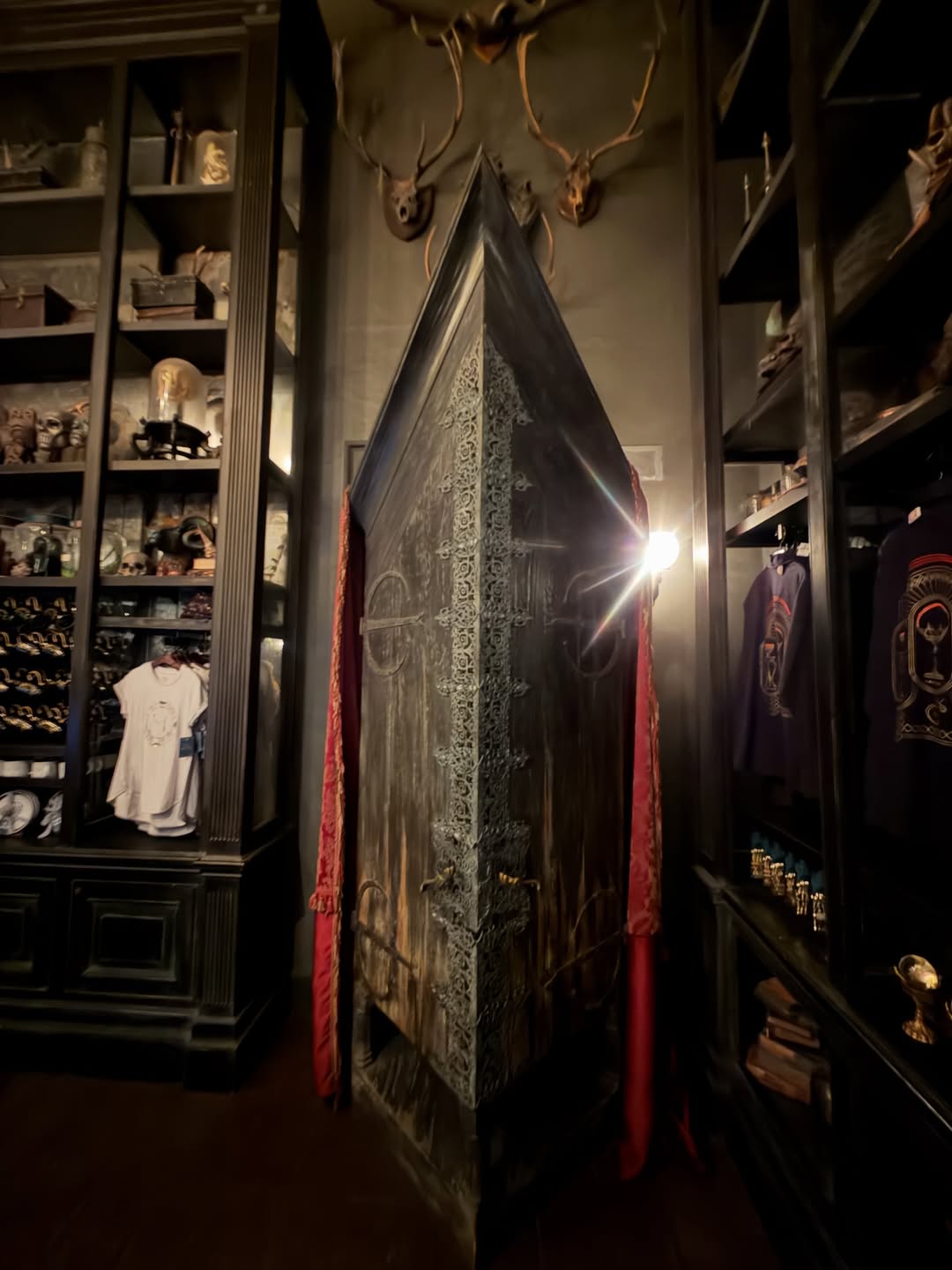 ต้น - ธนษิต จตุรภุช