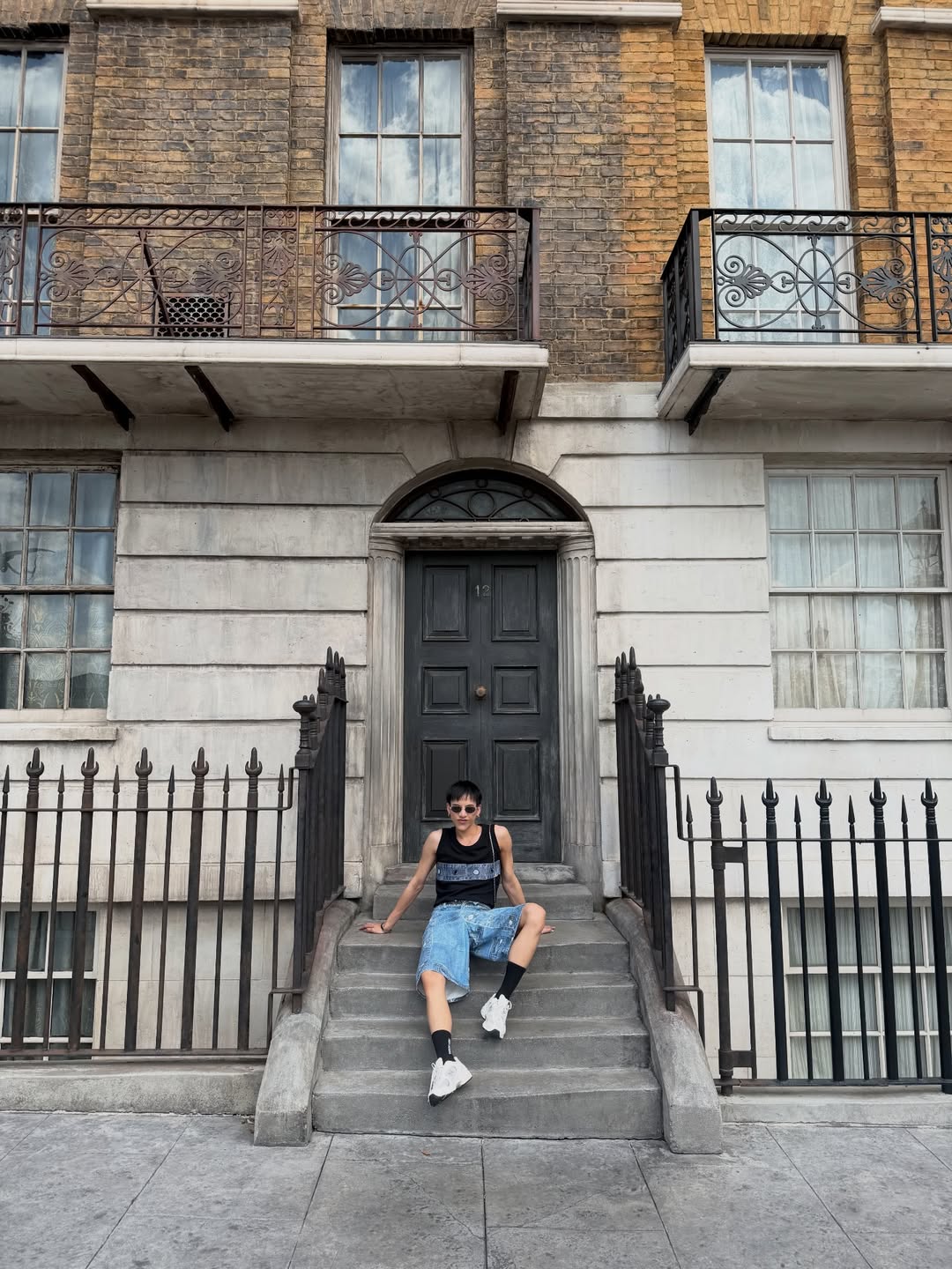 ต้น - ธนษิต จตุรภุช