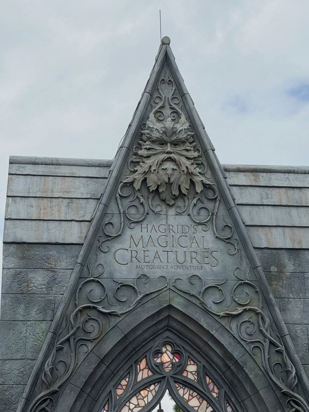 ต้น - ธนษิต จตุรภุช