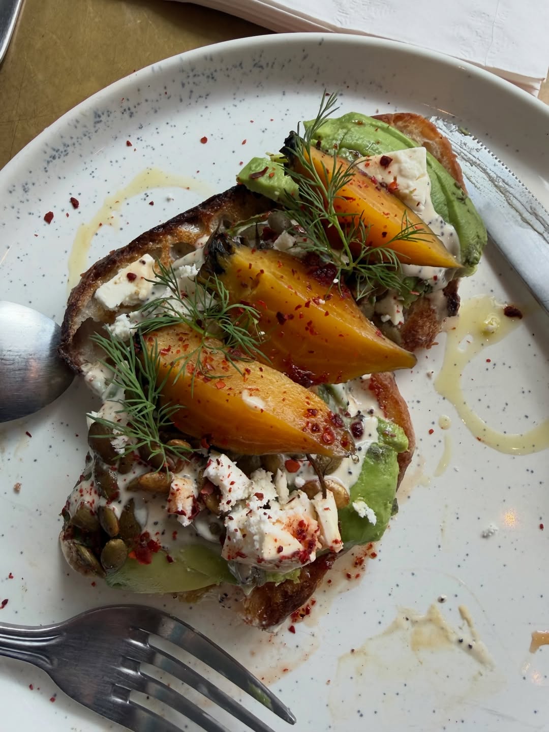 ต้น - ธนษิต จตุรภุช