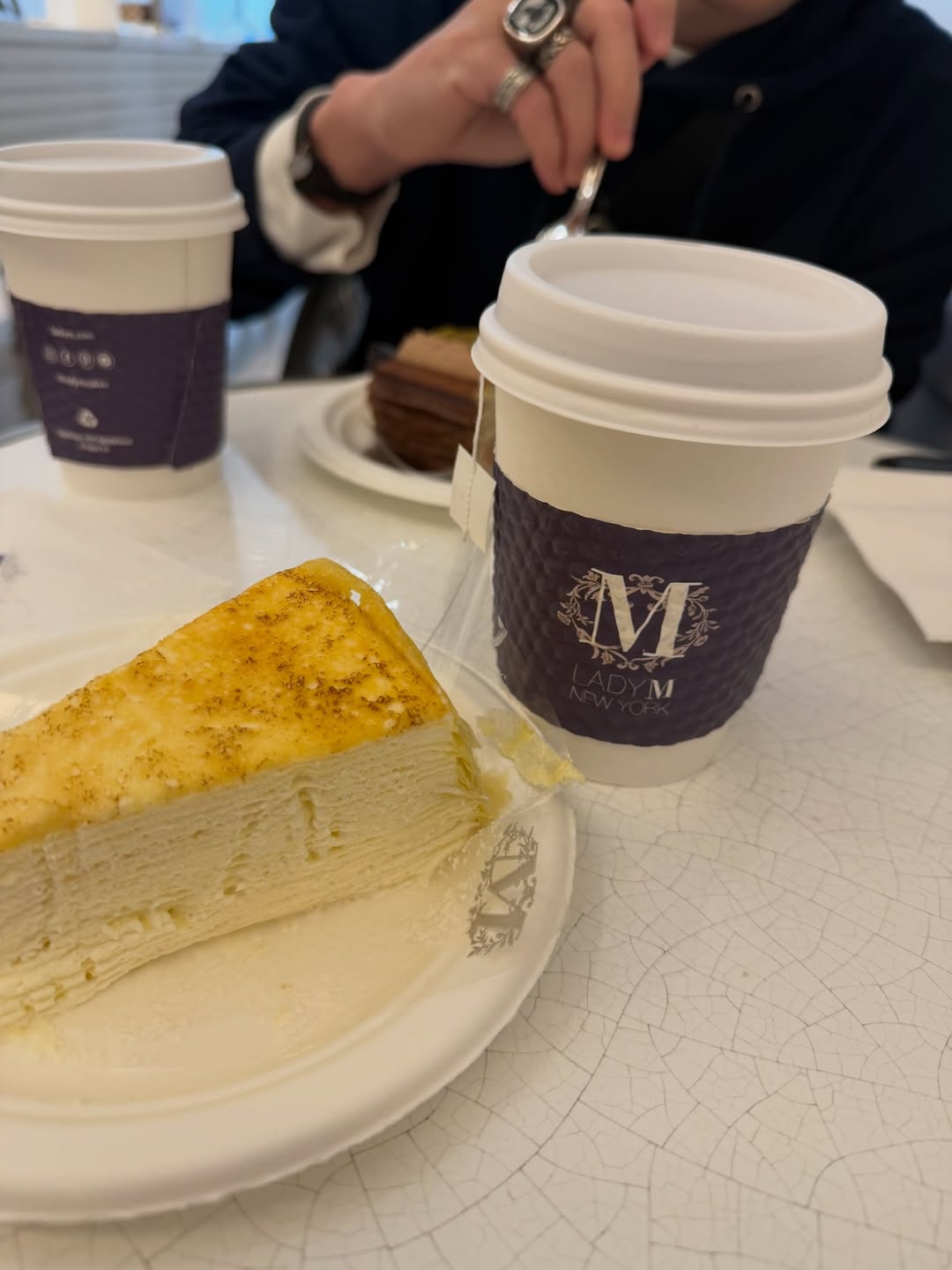 ต้น - ธนษิต จตุรภุช