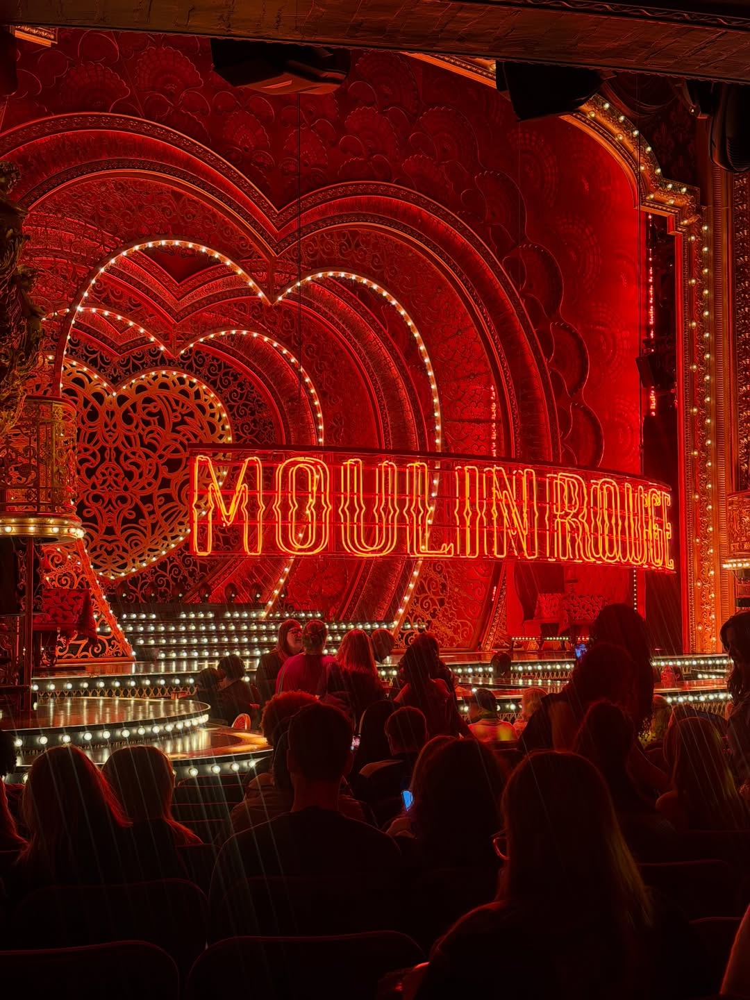 ต้น - ธนษิต จตุรภุช