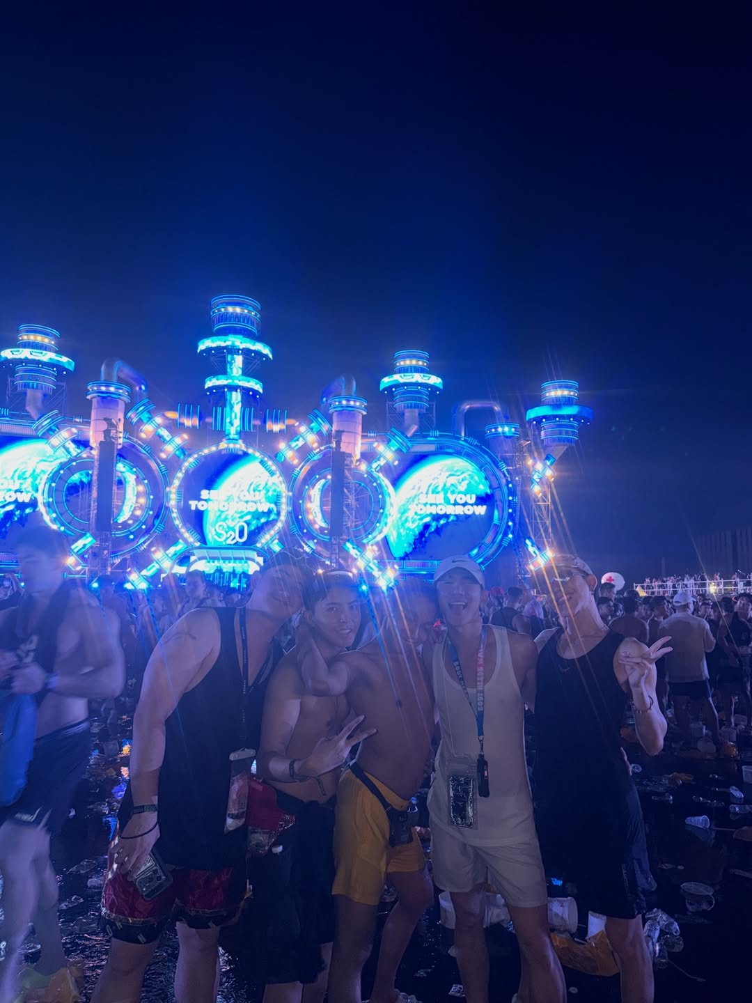 ต้น - ธนษิต จตุรภุช