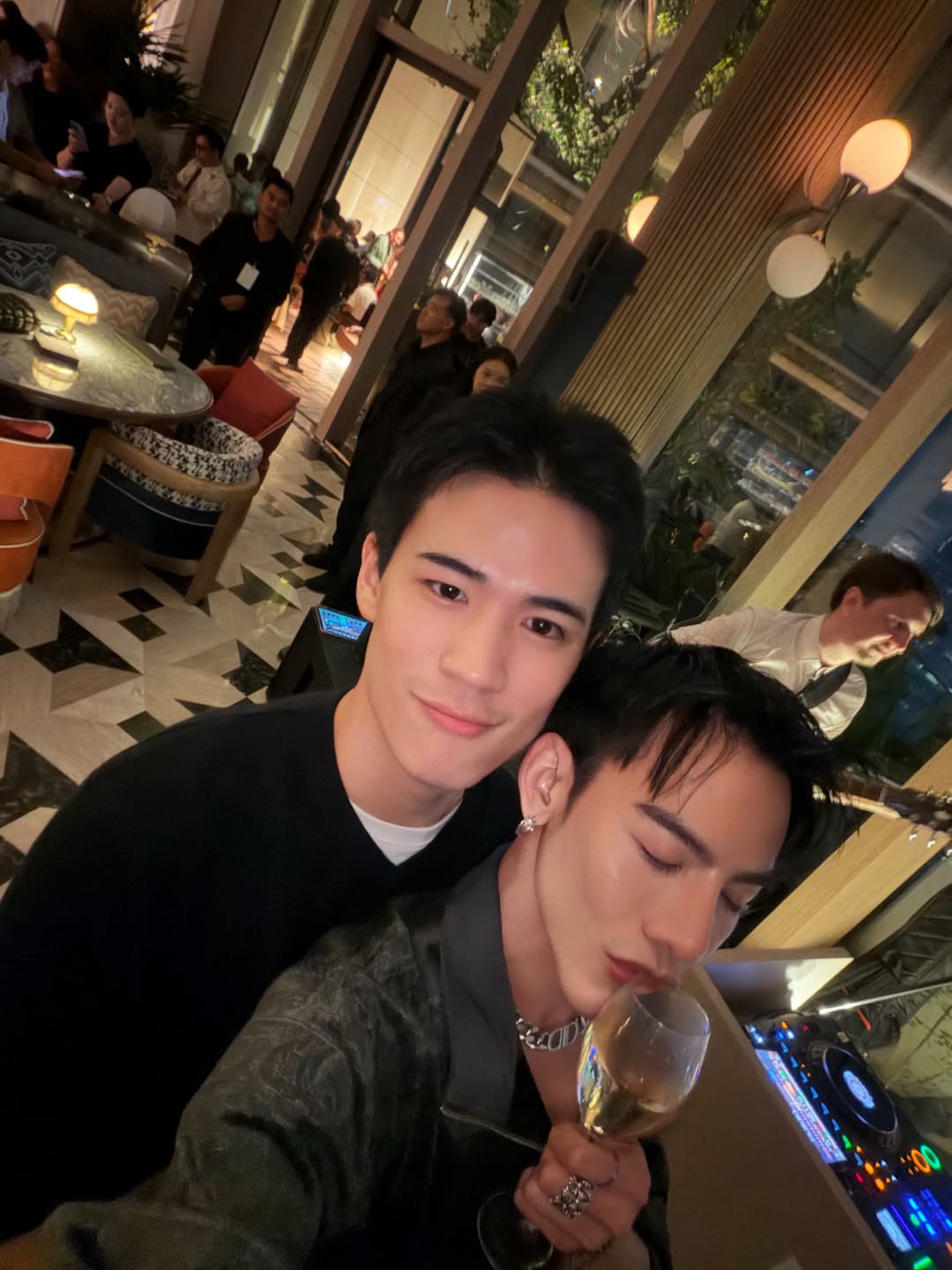 ต้น - ธนษิต จตุรภุช