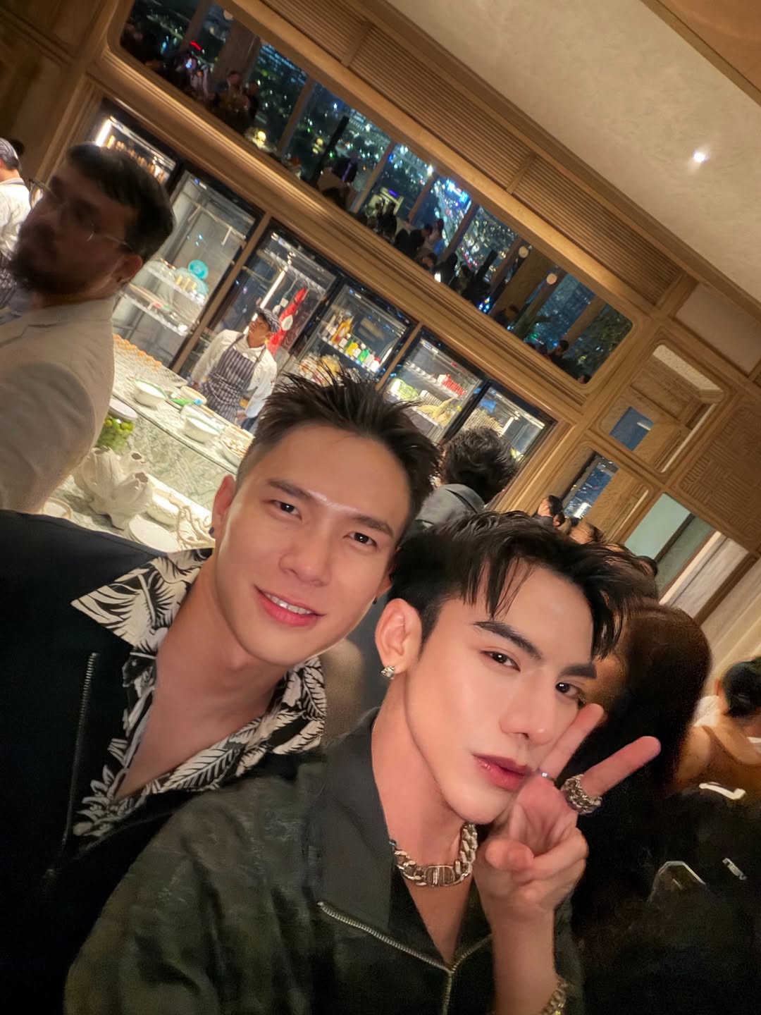ต้น - ธนษิต จตุรภุช