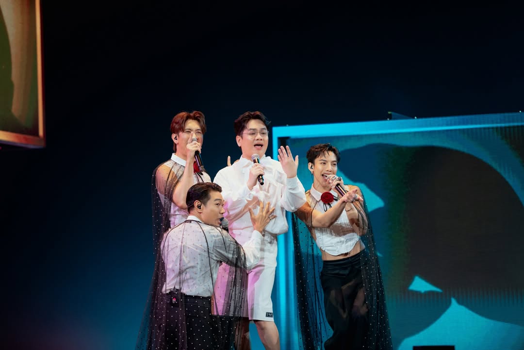 ต้น - ธนษิต จตุรภุช