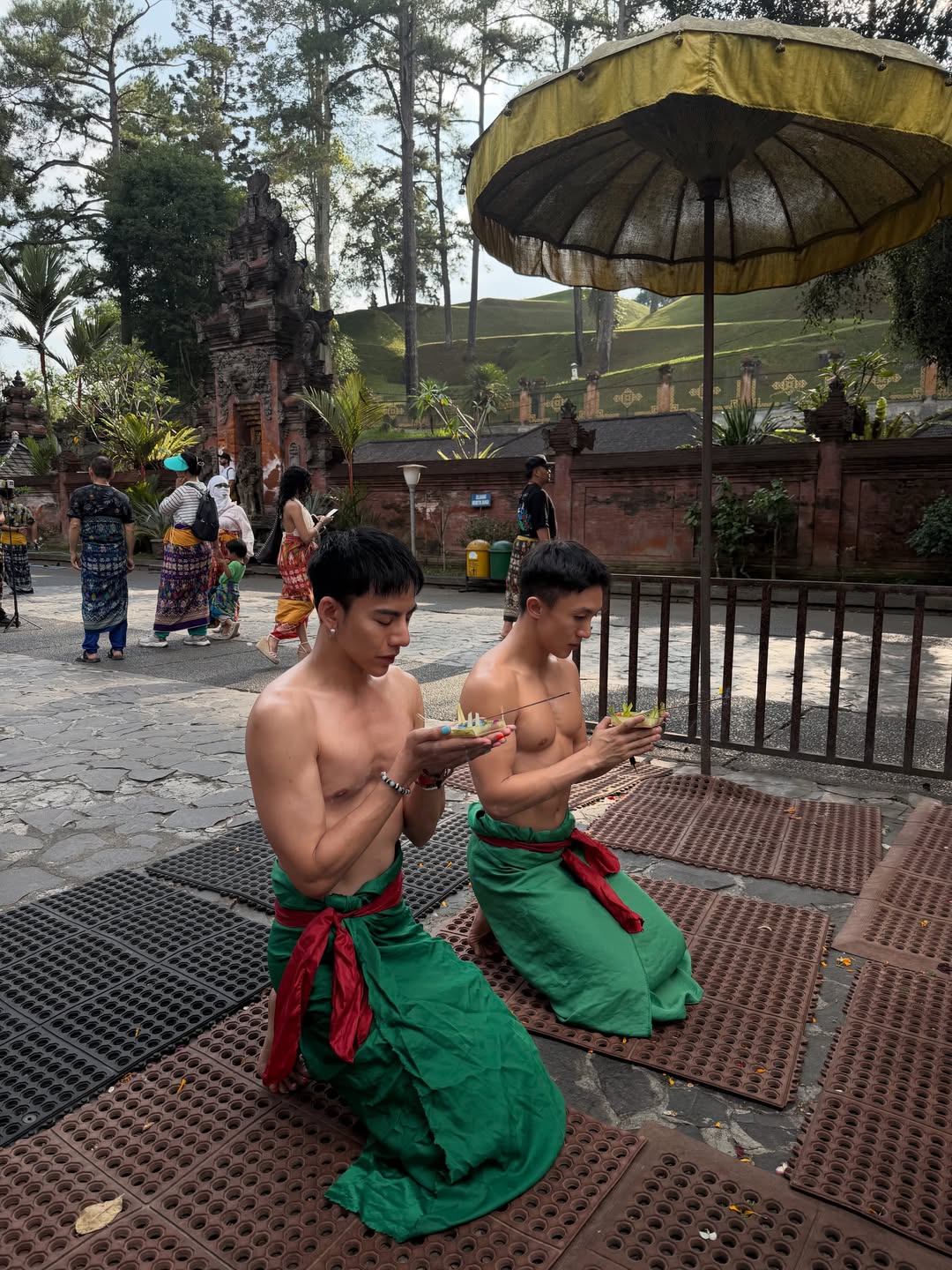 ต้น - ธนษิต จตุรภุช