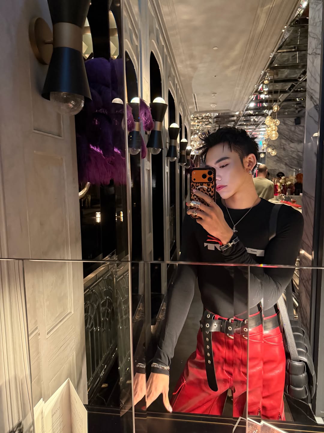 ต้น - ธนษิต จตุรภุช