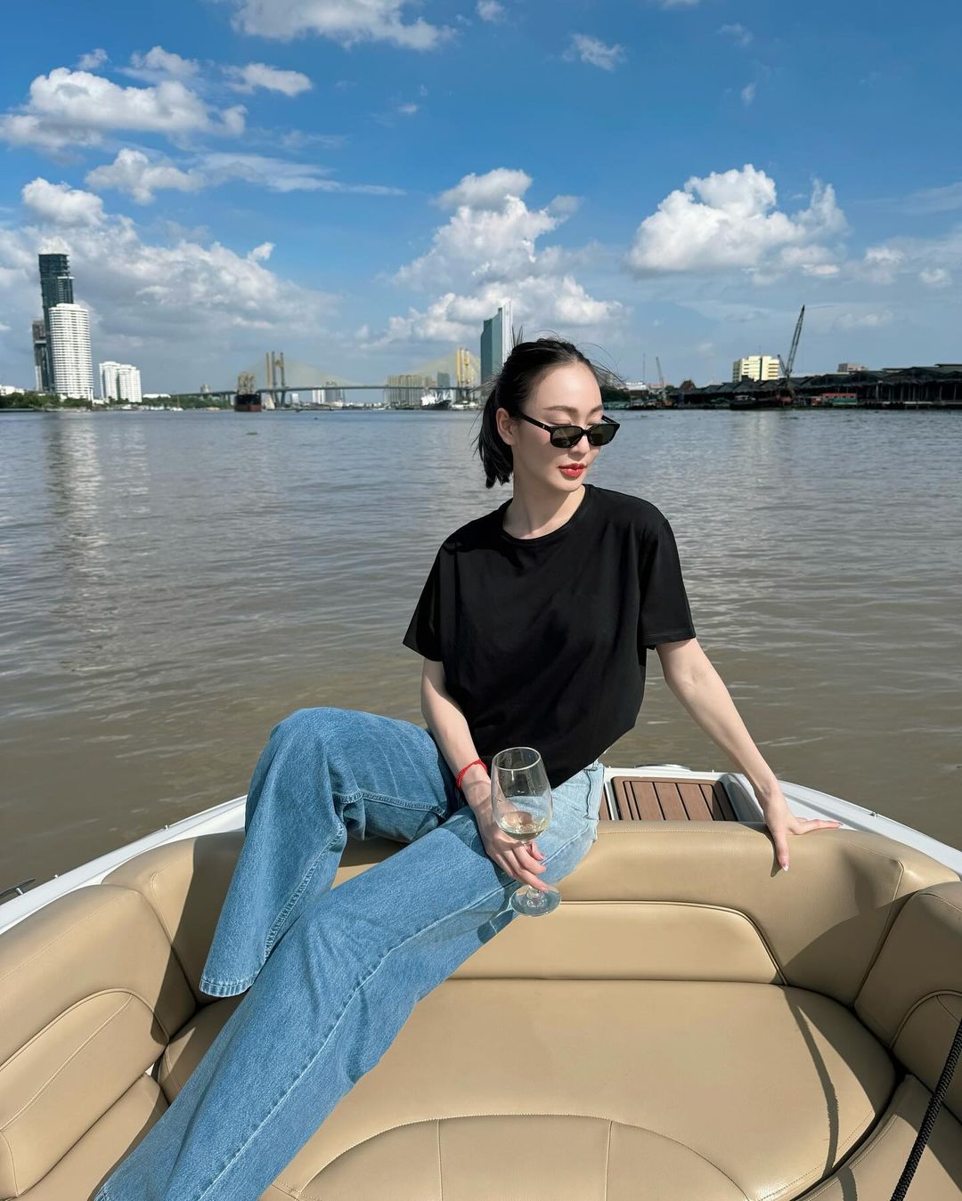 ทับทิม - ภรัณยา ลาภอุดมสกุล