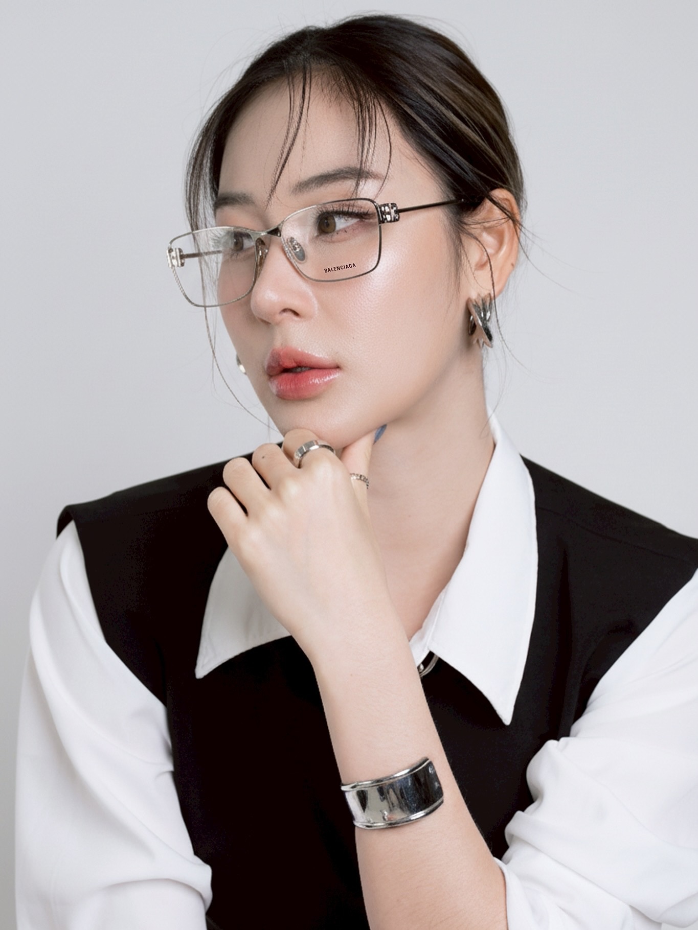 ทับทิม - ภรัณยา ลาภอุดมสกุล