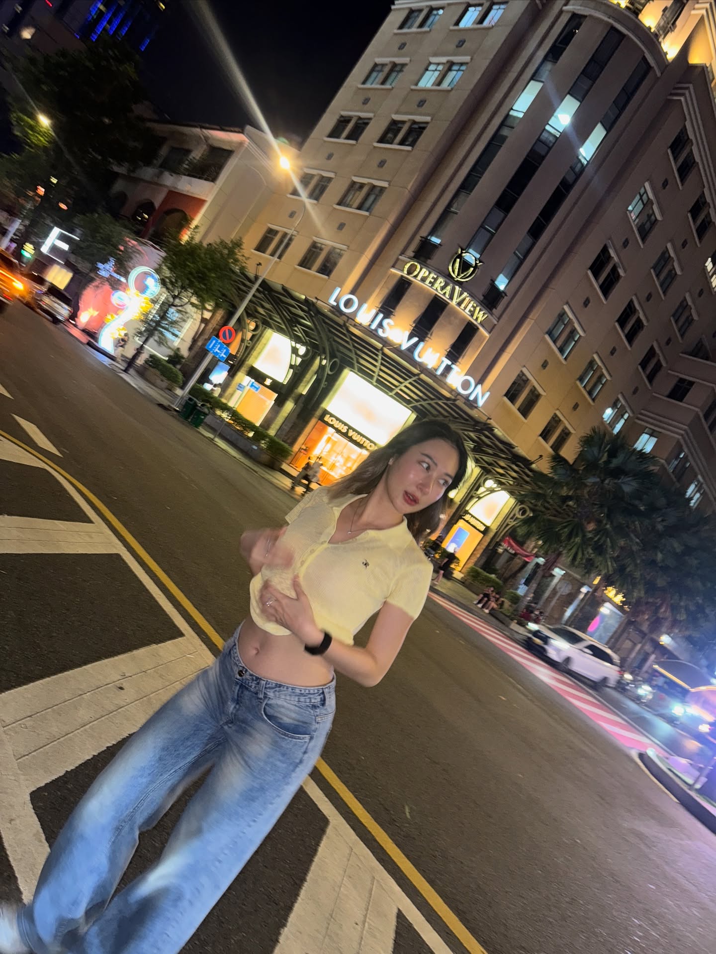 ทับทิม - ภรัณยา ลาภอุดมสกุล