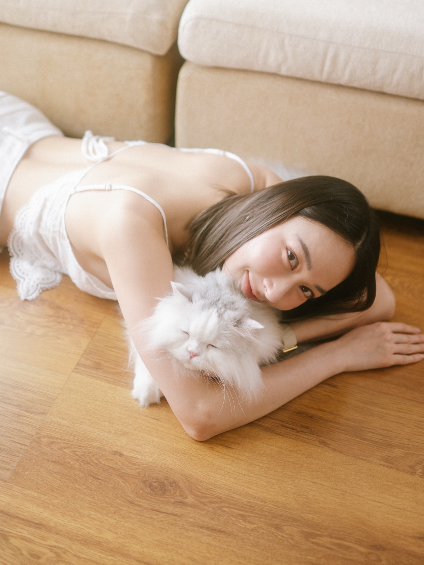 ทับทิม - ภรัณยา ลาภอุดมสกุล