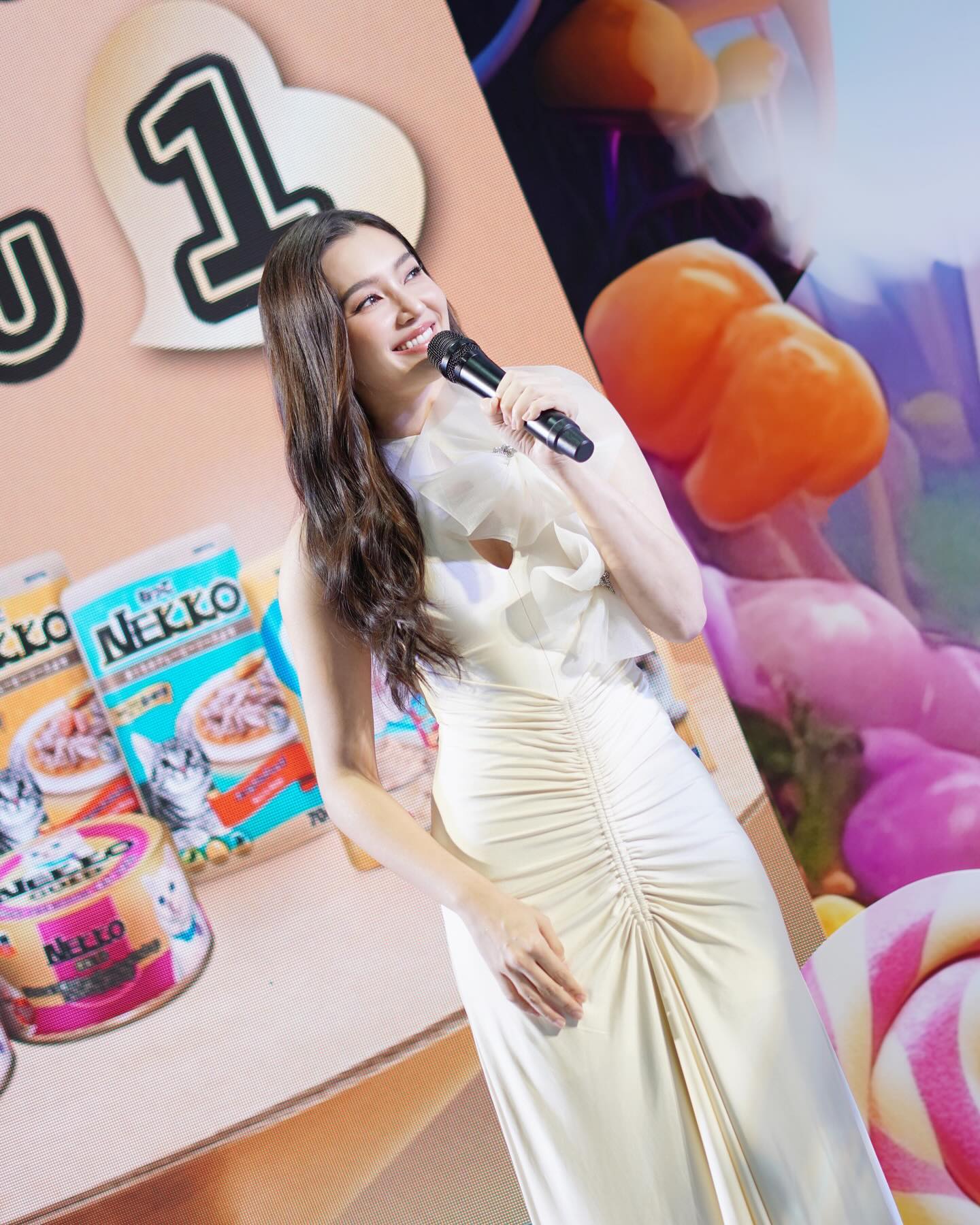 เบลล่า - ราณี แคมเปน
