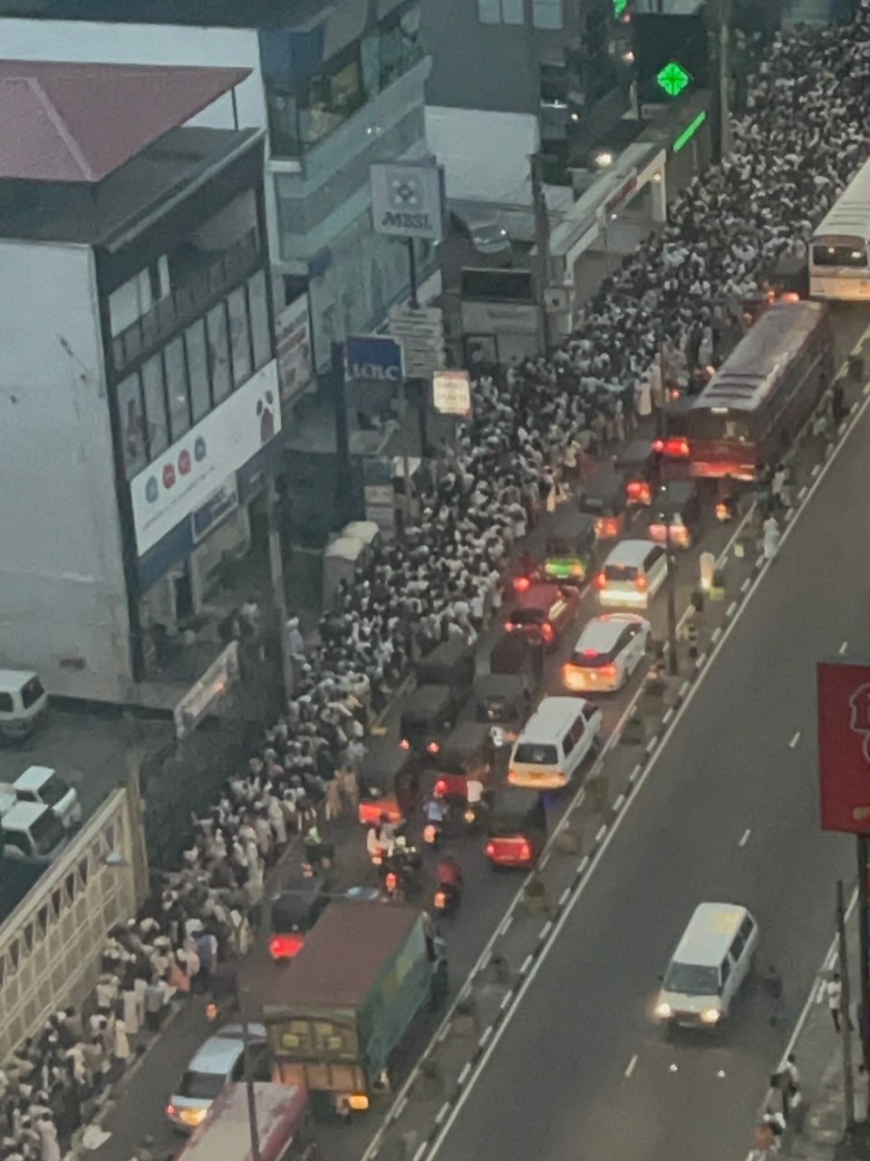 เบลล่า - ราณี แคมเปน