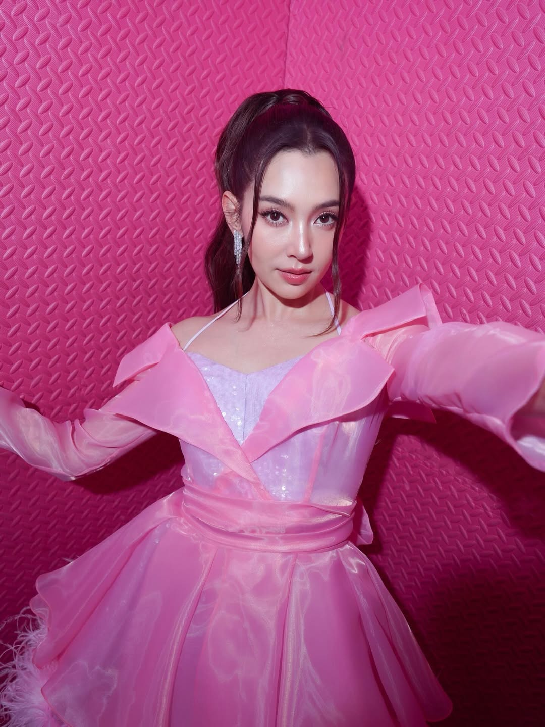 เบลล่า - ราณี แคมเปน