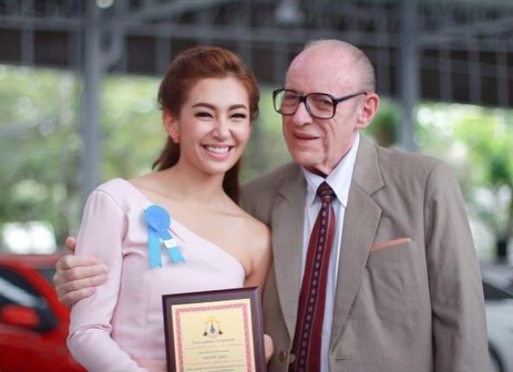 เบลล่า - ราณี แคมเปน