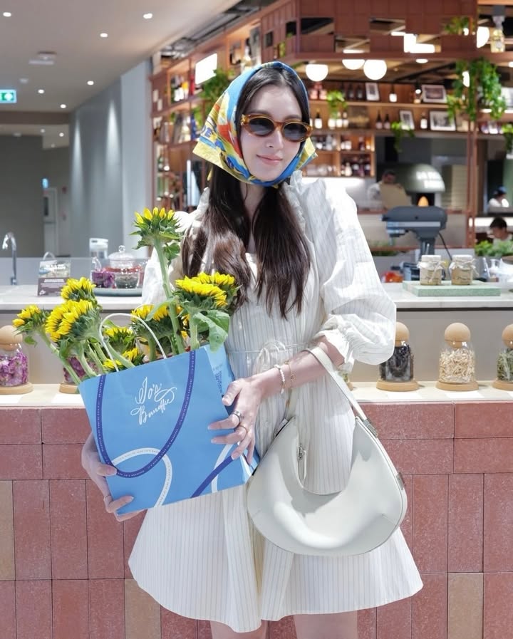 เบลล่า - ราณี แคมเปน