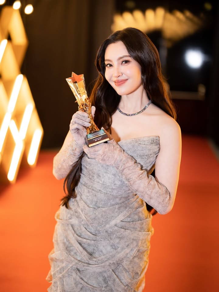 เบลล่า - ราณี แคมเปน