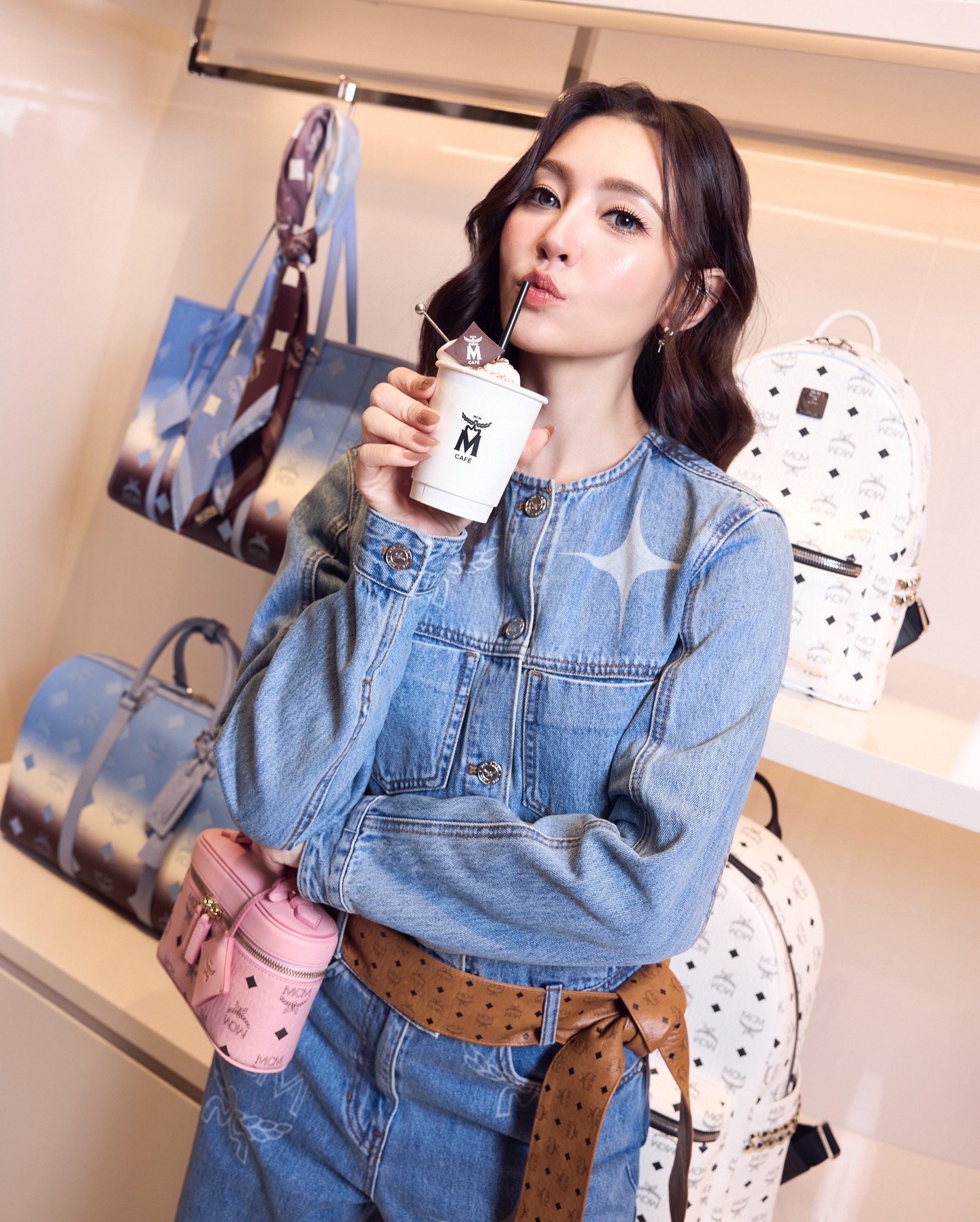 เบลล่า - ราณี แคมเปน