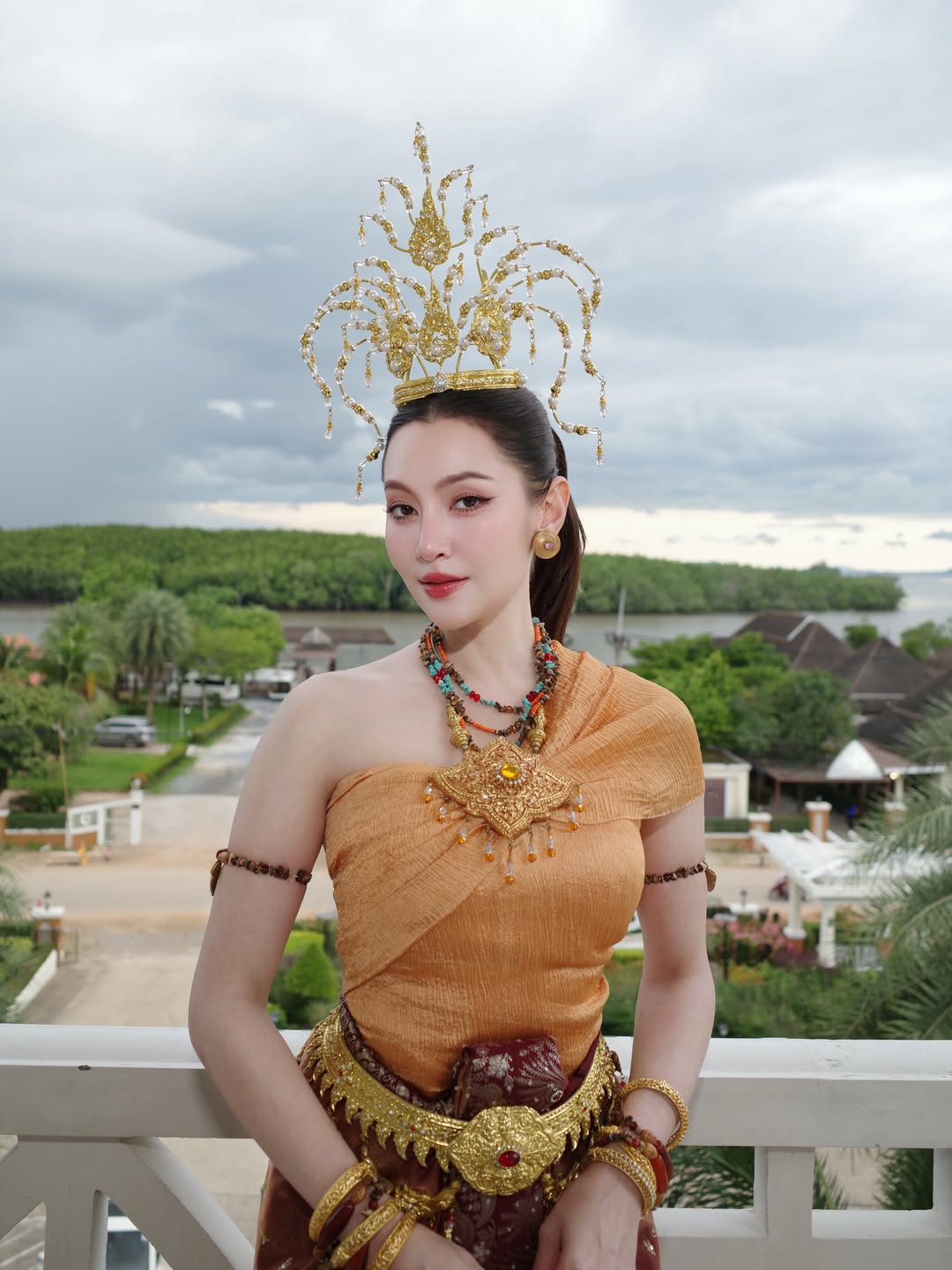 เบลล่า - ราณี แคมเปน