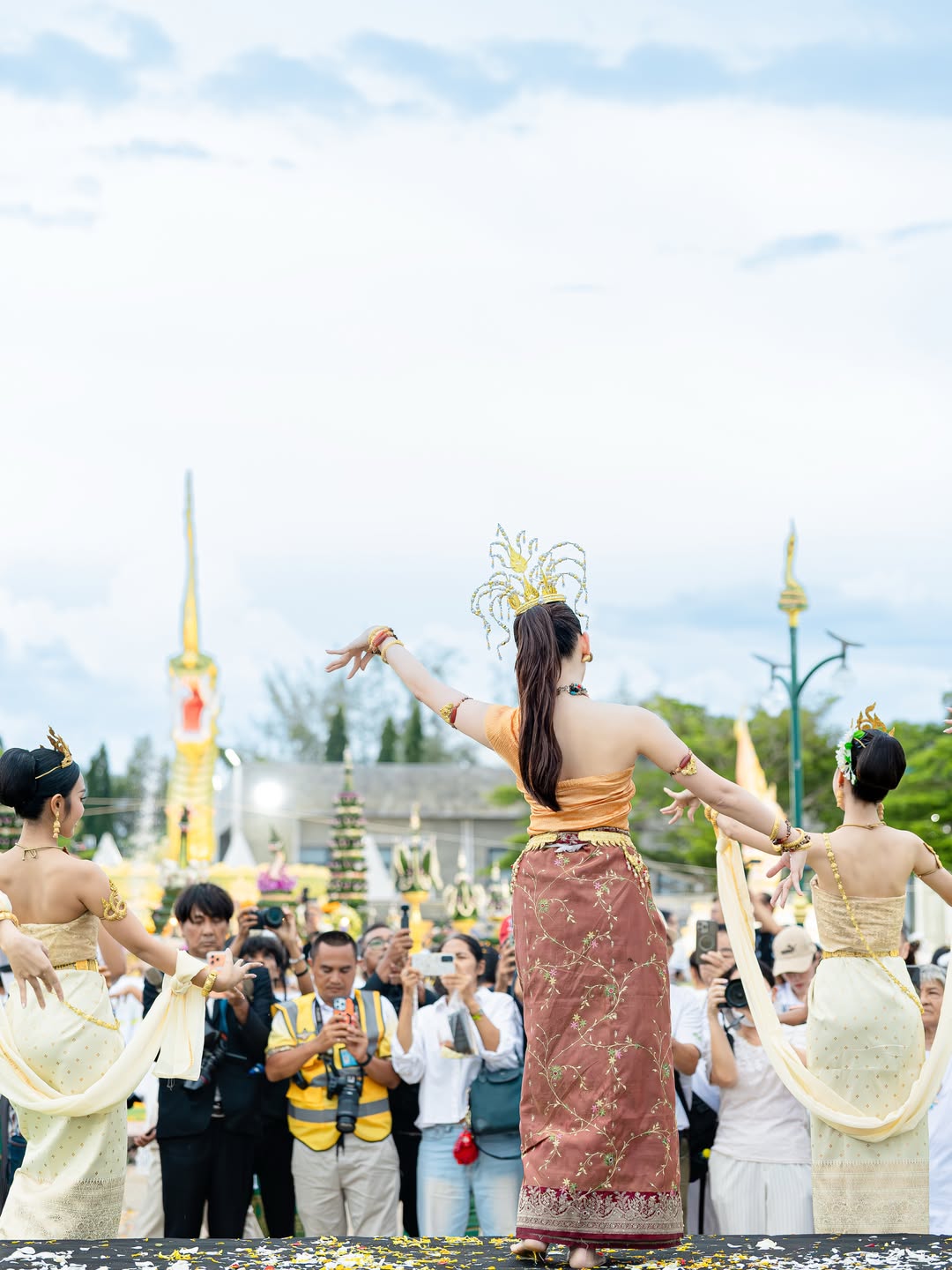 เบลล่า - ราณี แคมเปน