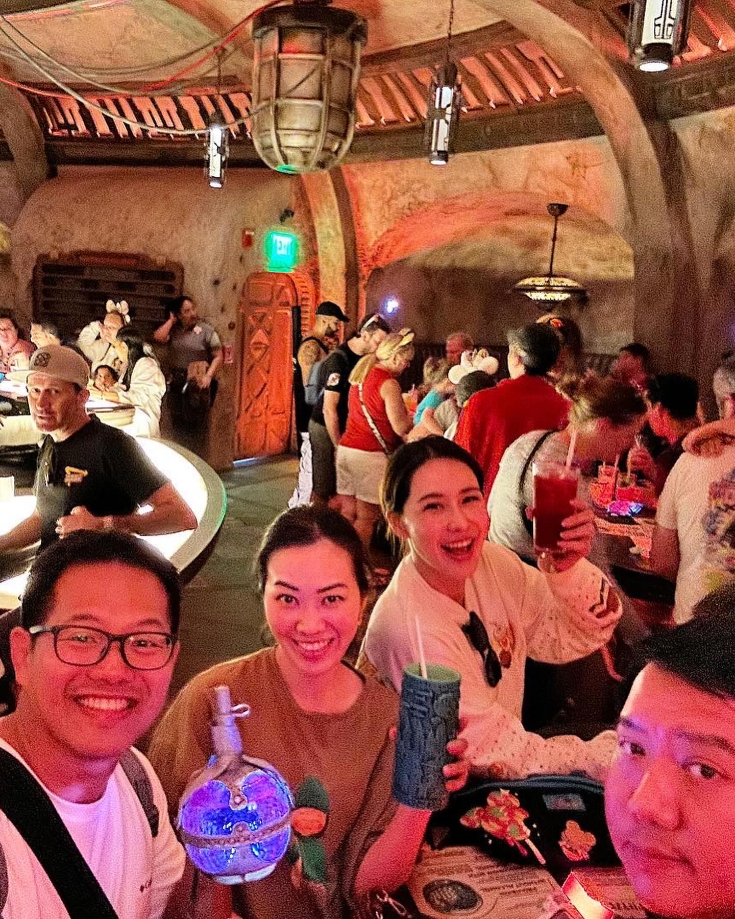 นุ้ย - สุจิรา อรุณพิพัฒน์