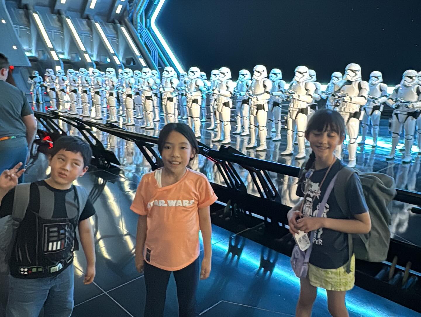 นุ้ย - สุจิรา อรุณพิพัฒน์