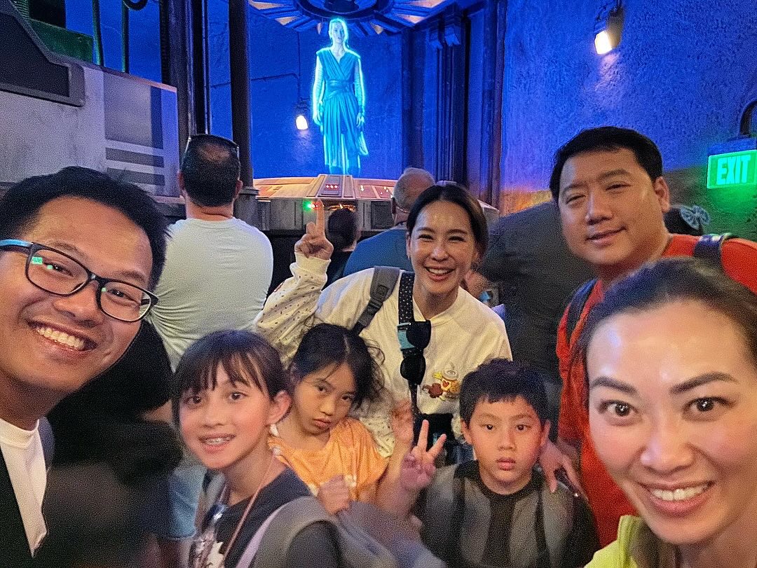 นุ้ย - สุจิรา อรุณพิพัฒน์