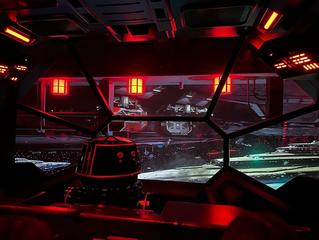 นุ้ย - สุจิรา อรุณพิพัฒน์