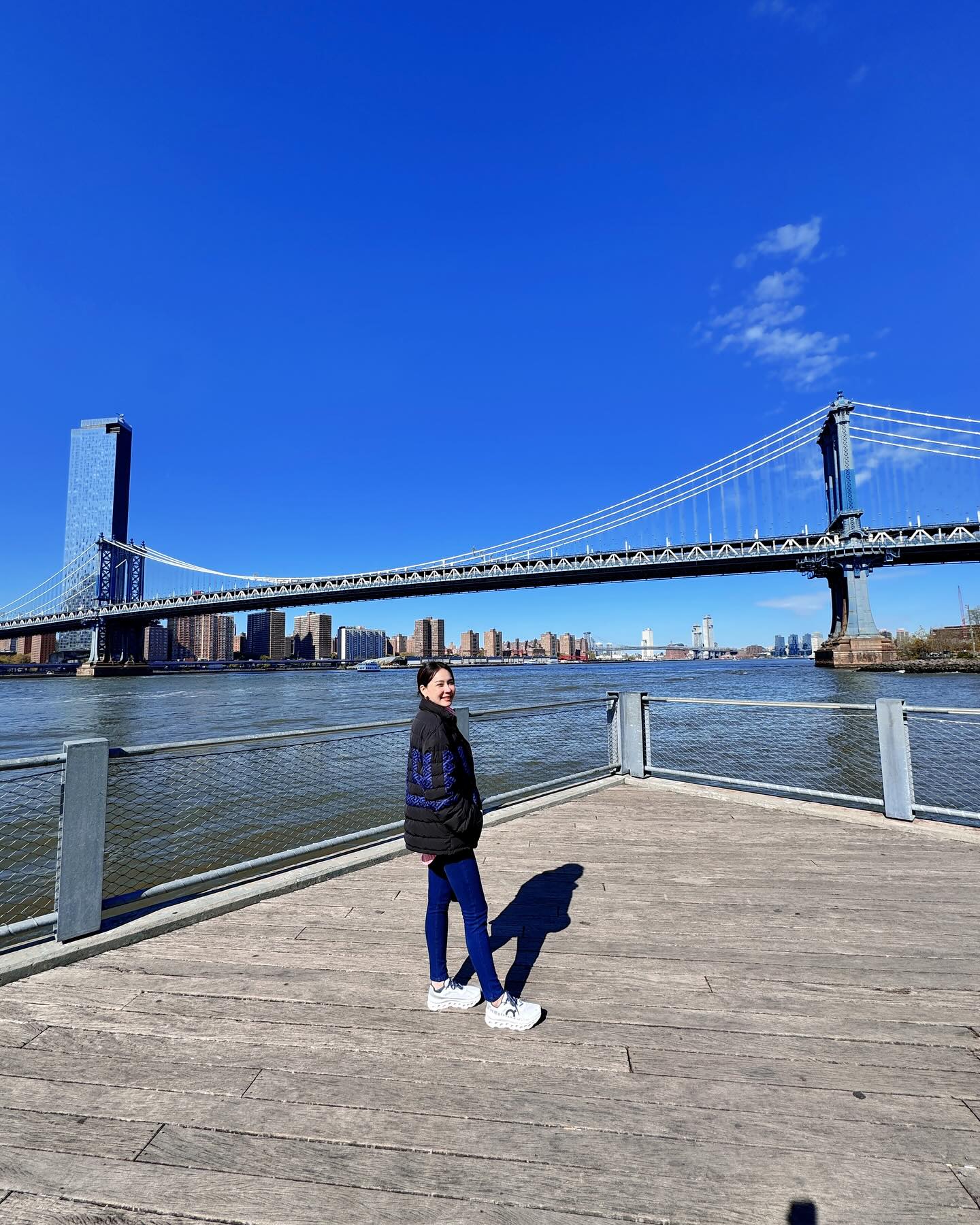 นุ้ย - สุจิรา อรุณพิพัฒน์