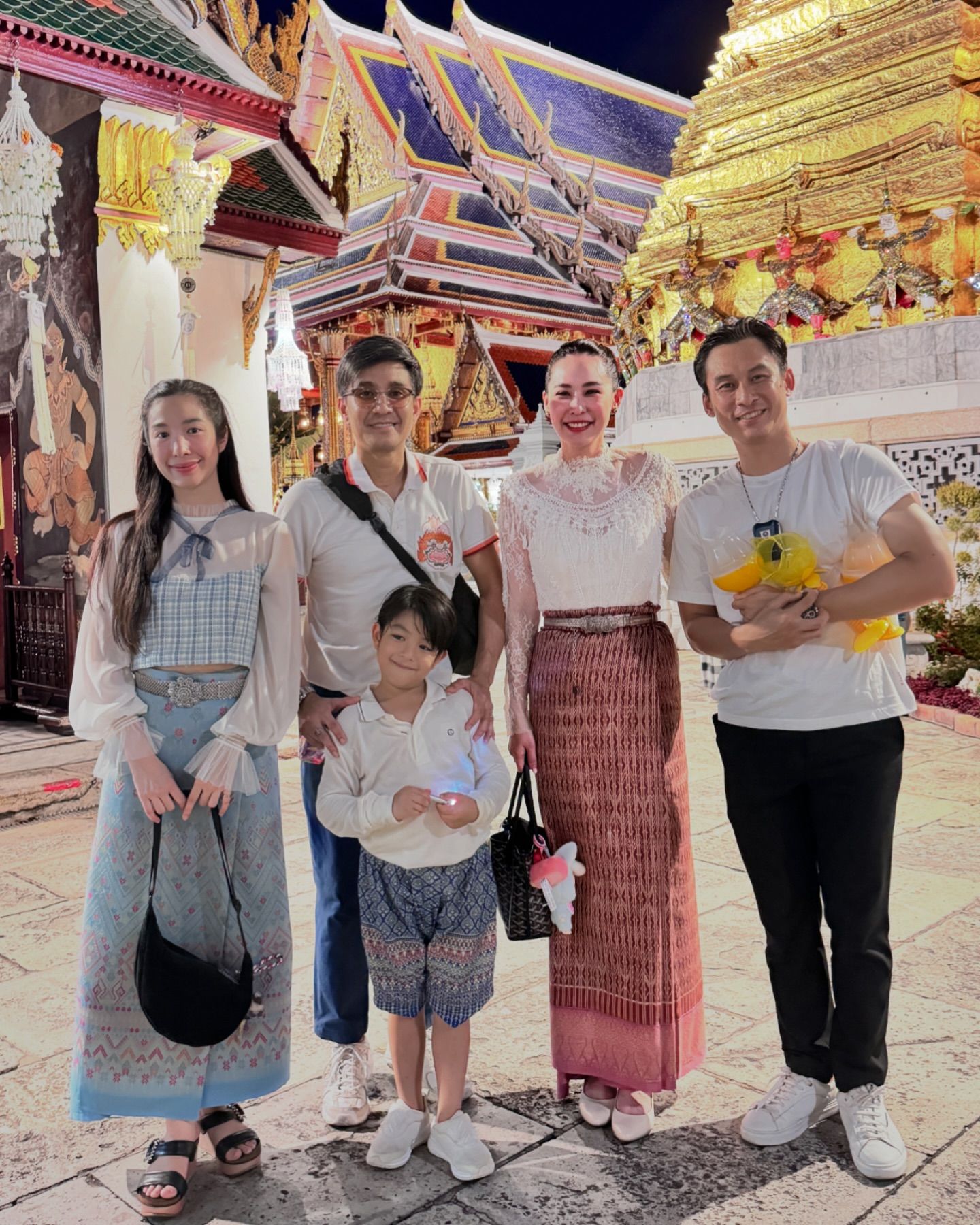 นุ้ย - สุจิรา อรุณพิพัฒน์