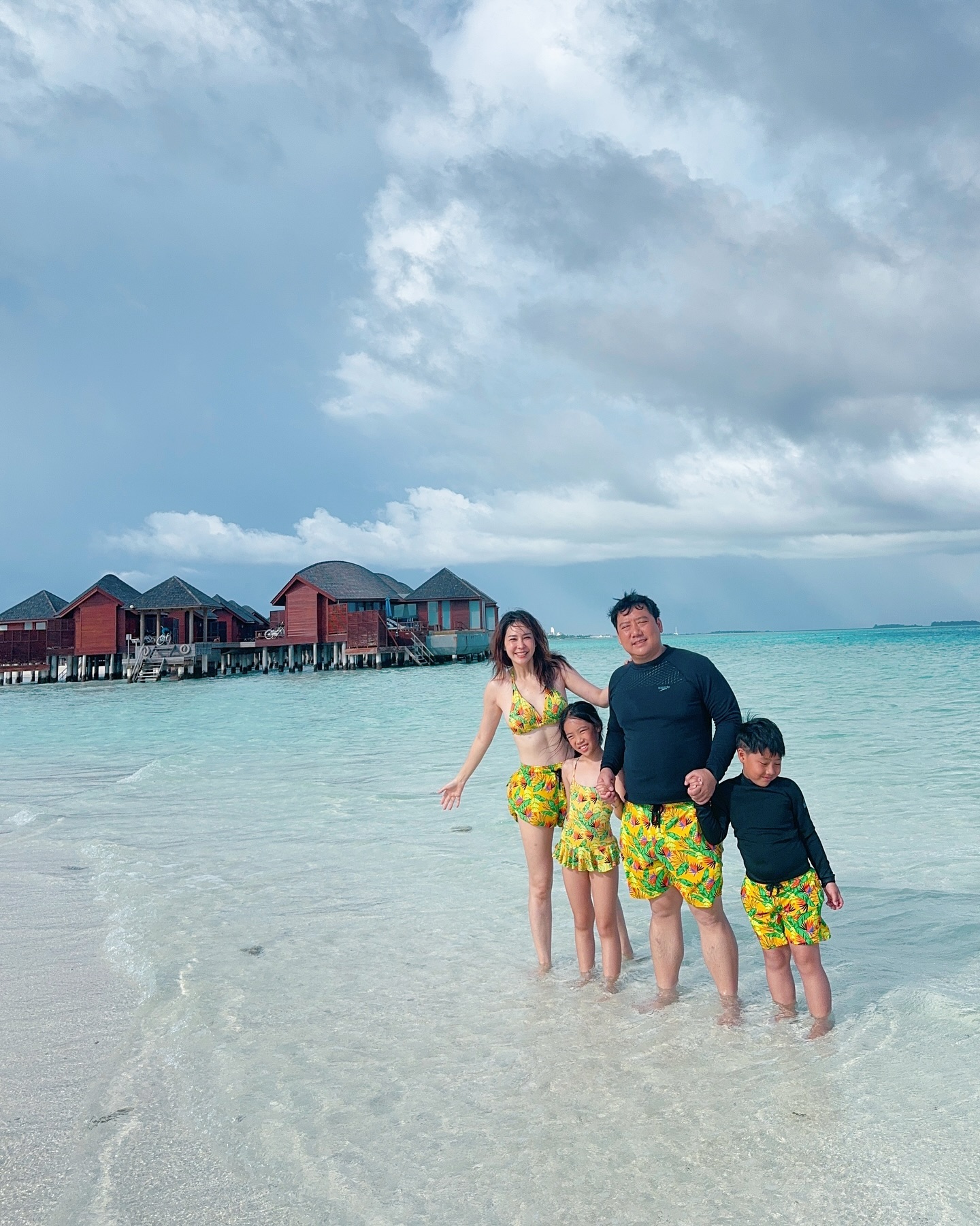 นุ้ย - สุจิรา อรุณพิพัฒน์