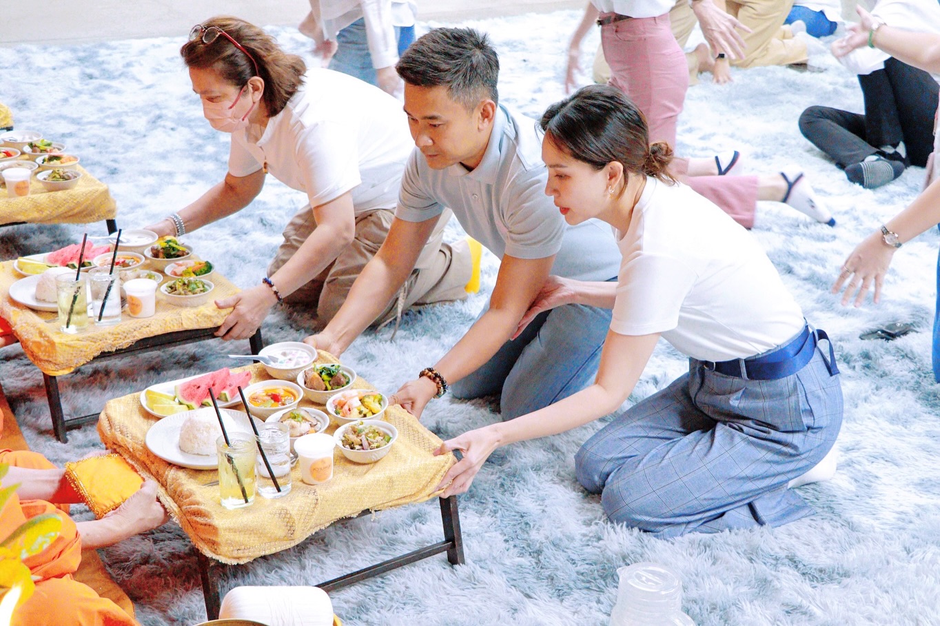 นุ้ย - สุจิรา อรุณพิพัฒน์