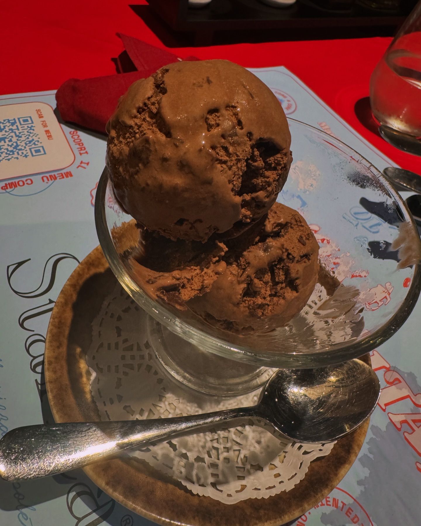 นุ้ย - สุจิรา อรุณพิพัฒน์