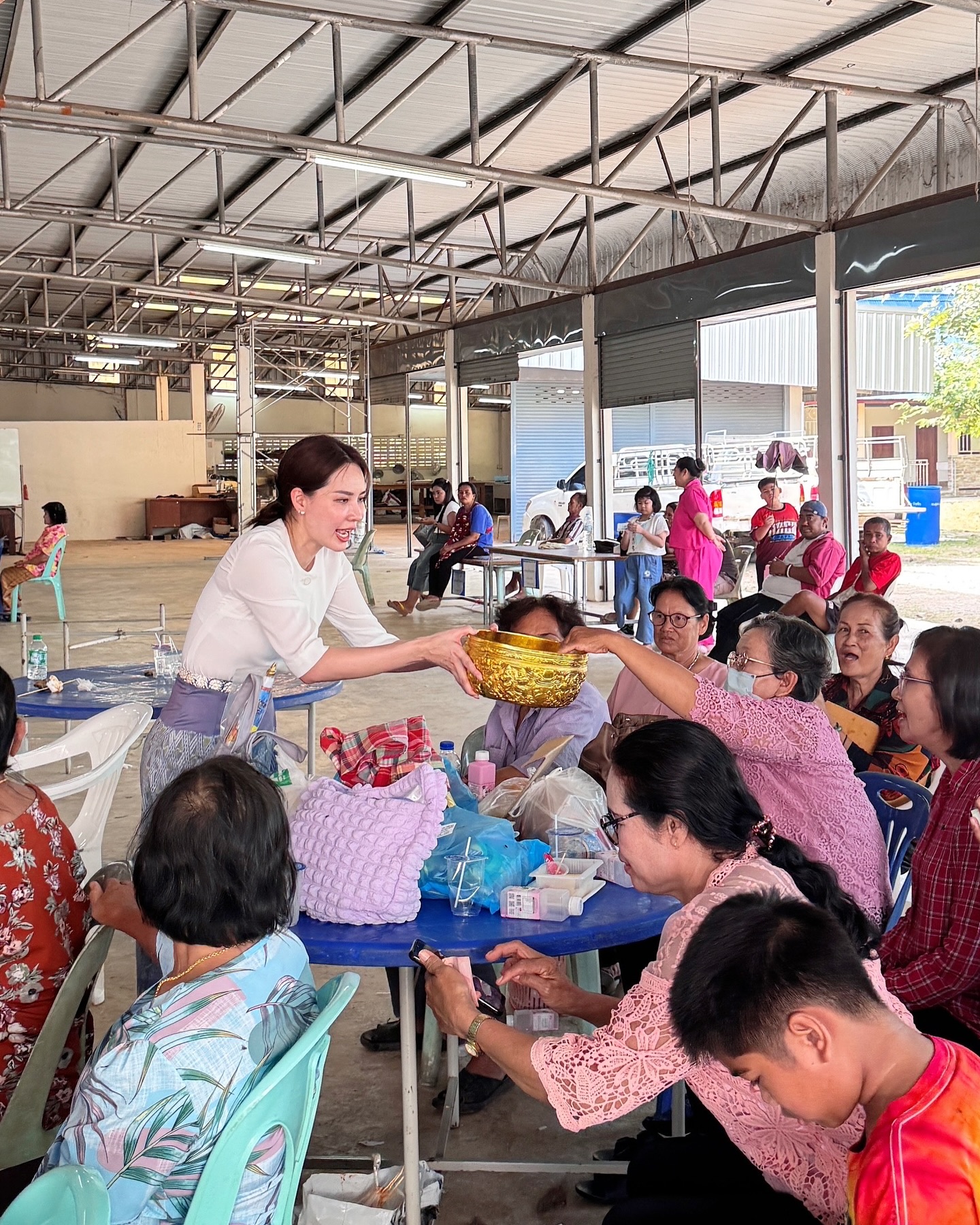 นุ้ย - สุจิรา อรุณพิพัฒน์