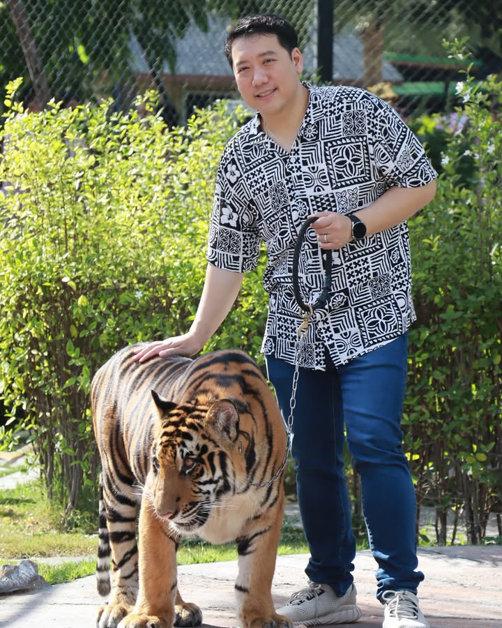 นุ้ย - สุจิรา อรุณพิพัฒน์