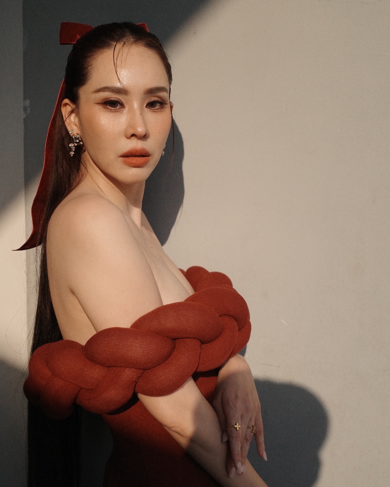 นุ้ย - สุจิรา อรุณพิพัฒน์