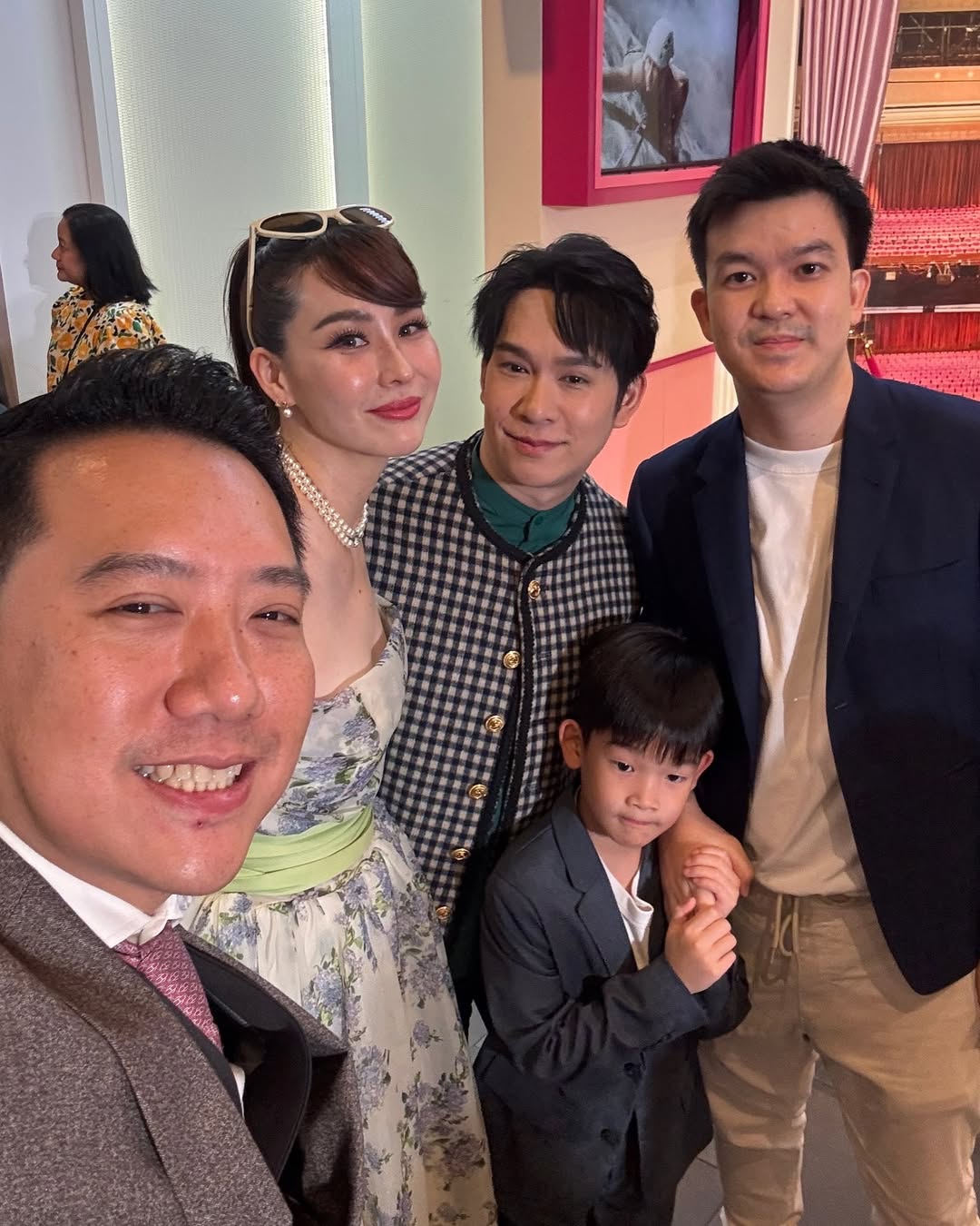 นุ้ย - สุจิรา อรุณพิพัฒน์