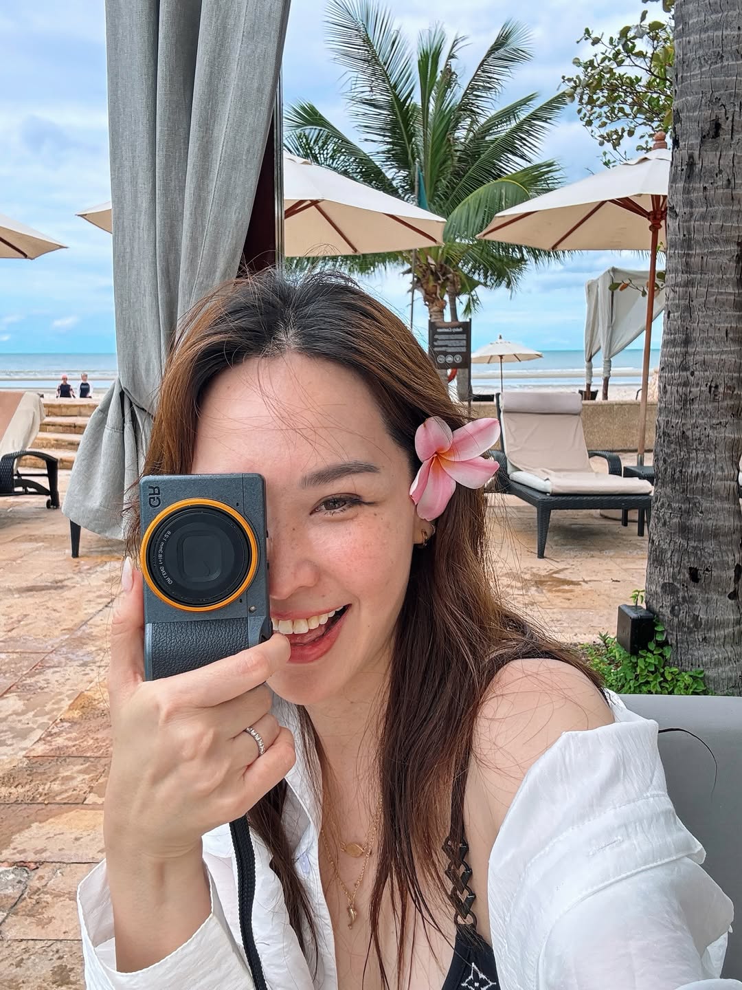 นุ้ย - สุจิรา อรุณพิพัฒน์