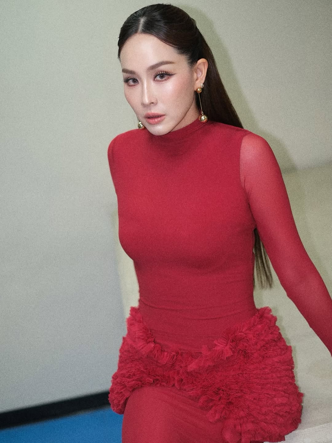 นุ้ย - สุจิรา อรุณพิพัฒน์