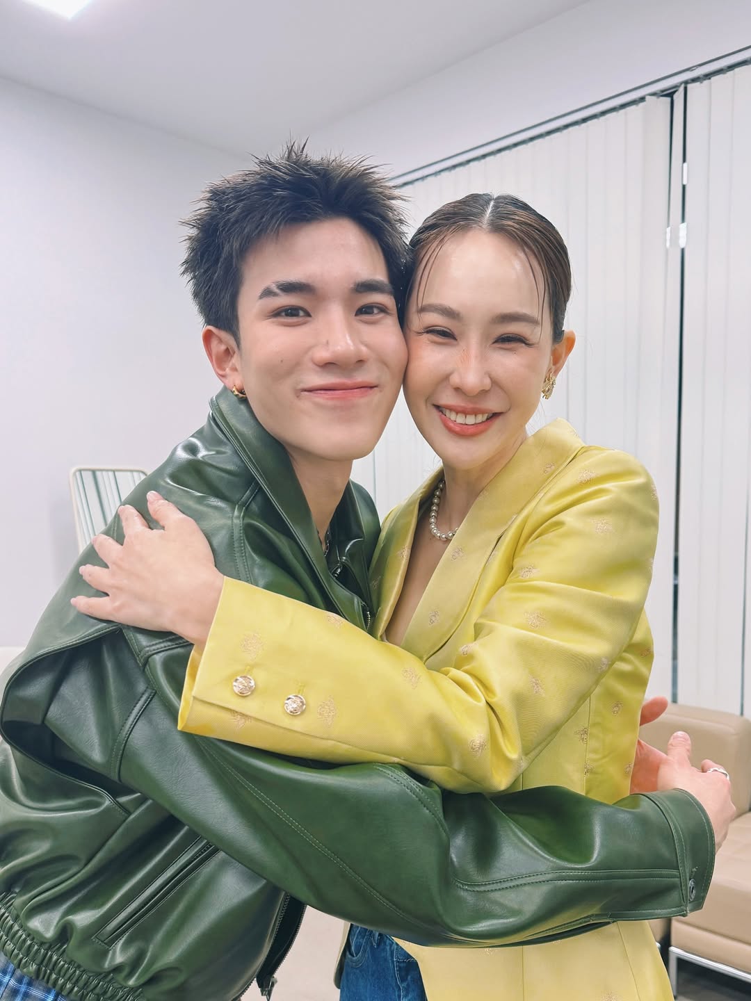 นุ้ย - สุจิรา อรุณพิพัฒน์